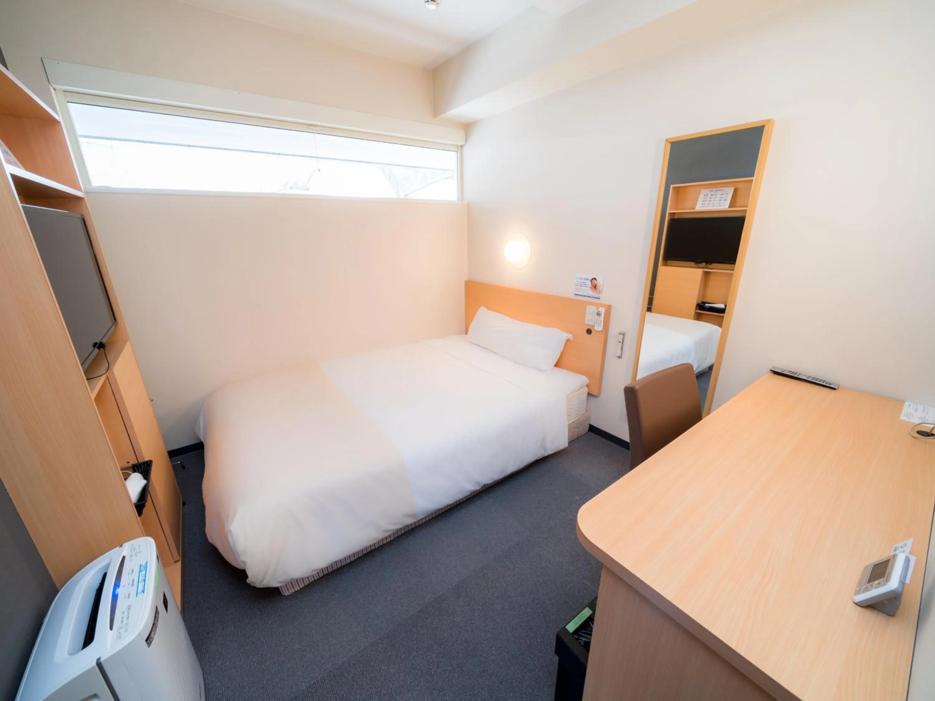 Bed in Super Hotel Takamatsu Tamachi