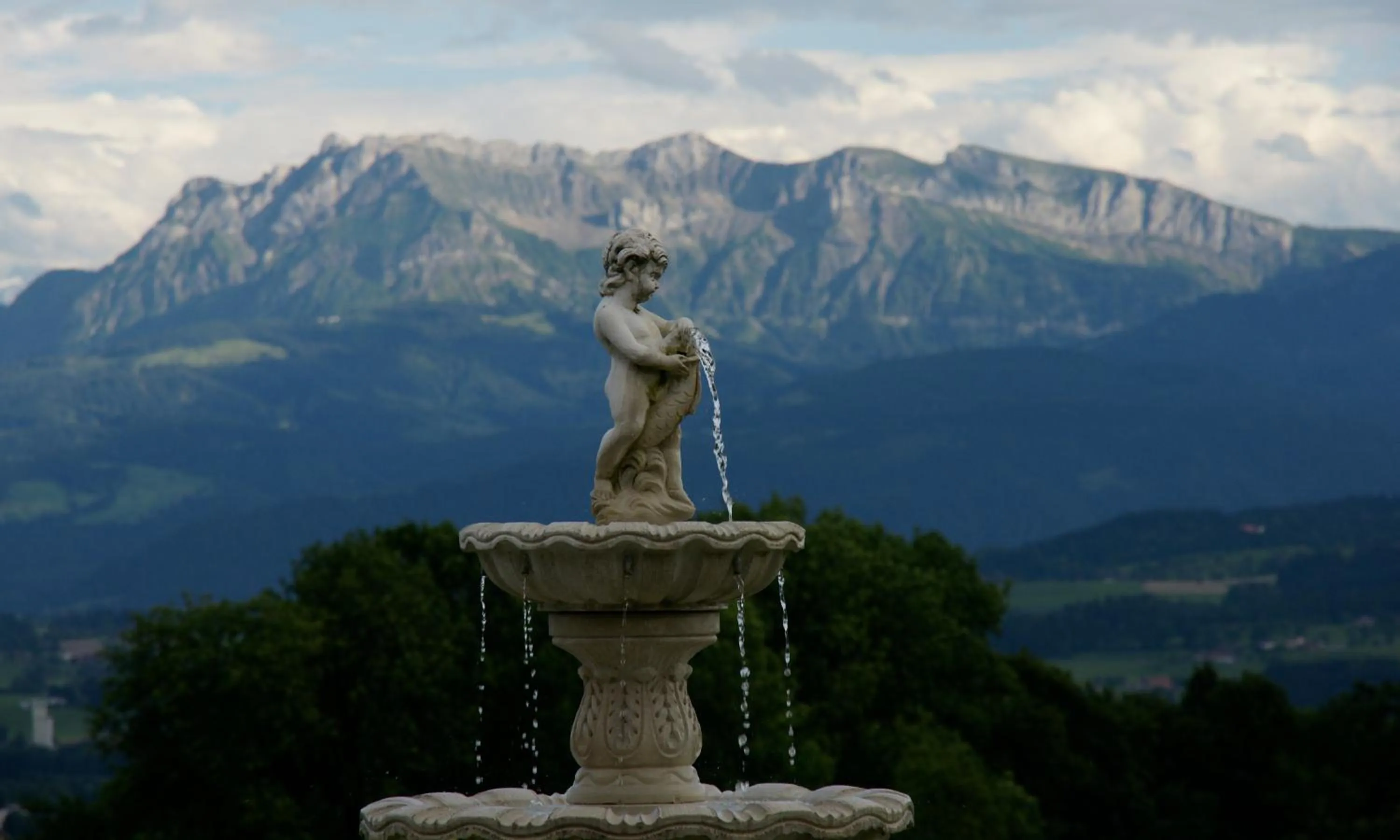Lake view in Hotel Restaurant Vogelsang