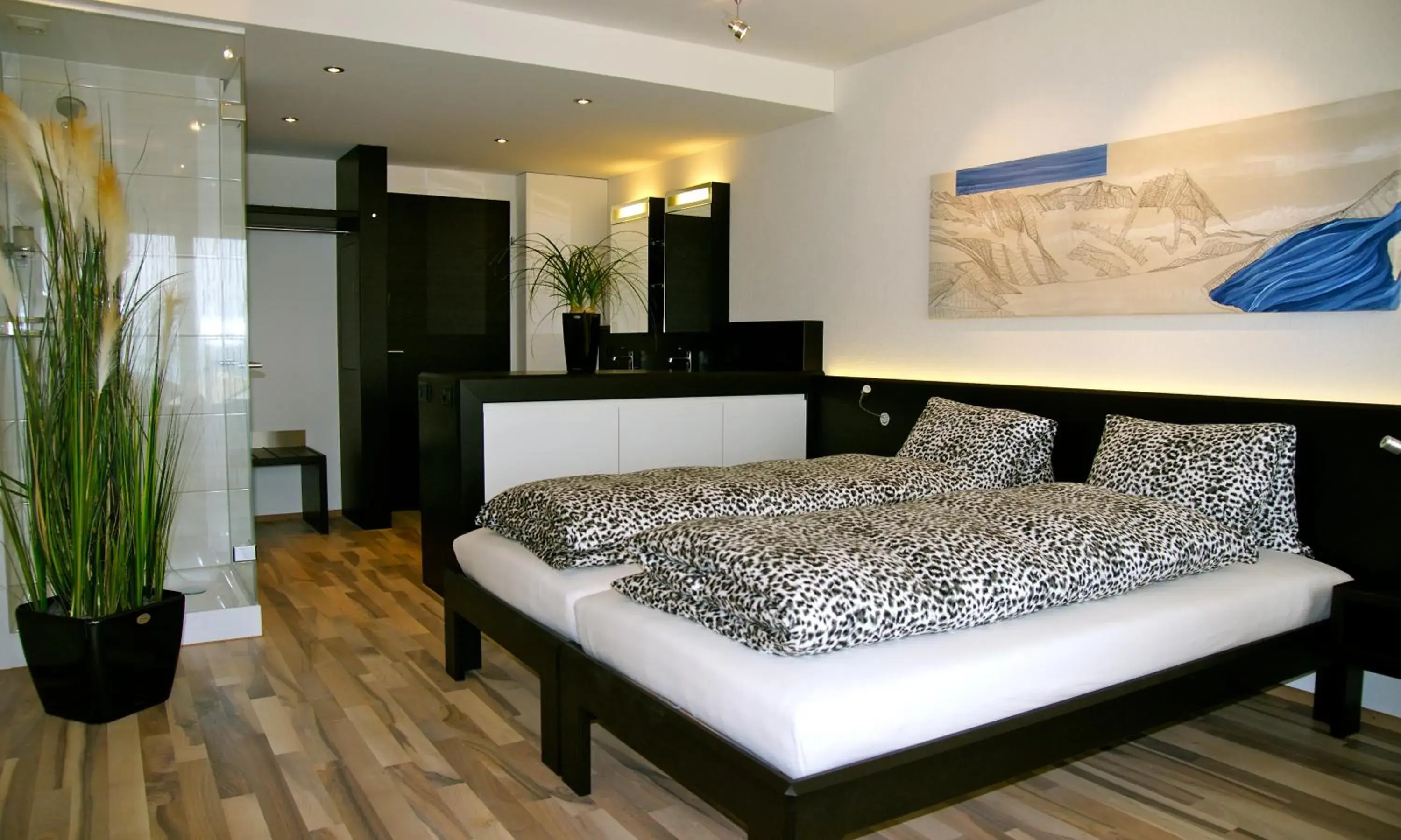 Triple Room with Lake View in Hotel Restaurant Vogelsang Triple Room with Lake View in Hotel Restaurant Vogelsang