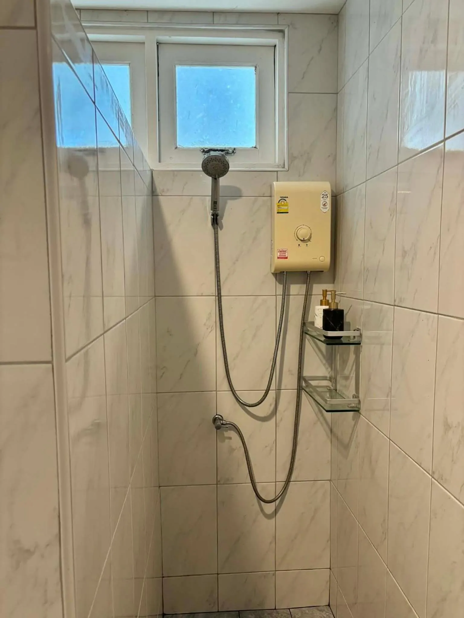 Shower in Banyan House Samui bed and breakfast (Adult Only)