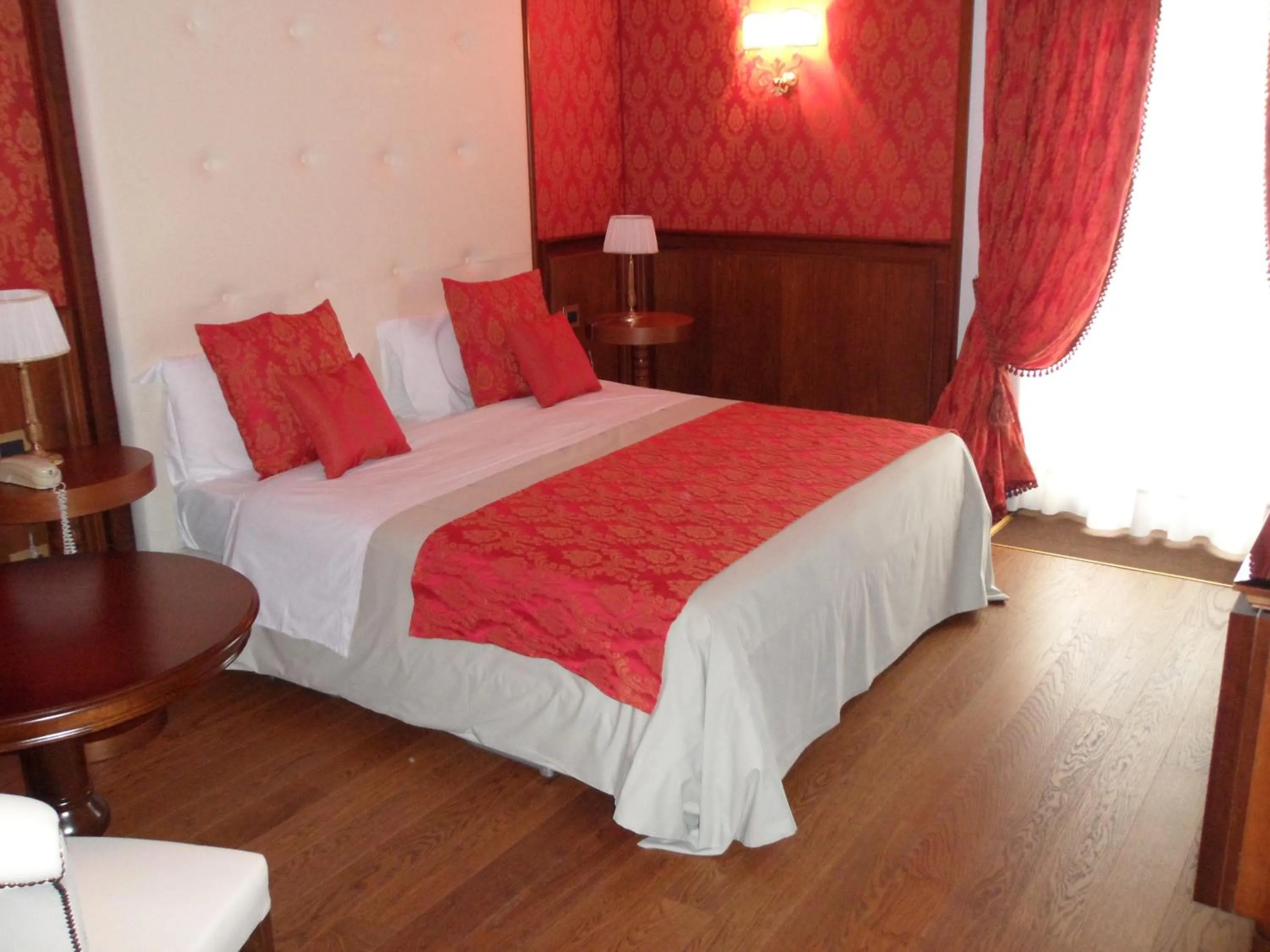 Decorative detail, Bed in Hotel La Rosa Dei Venti