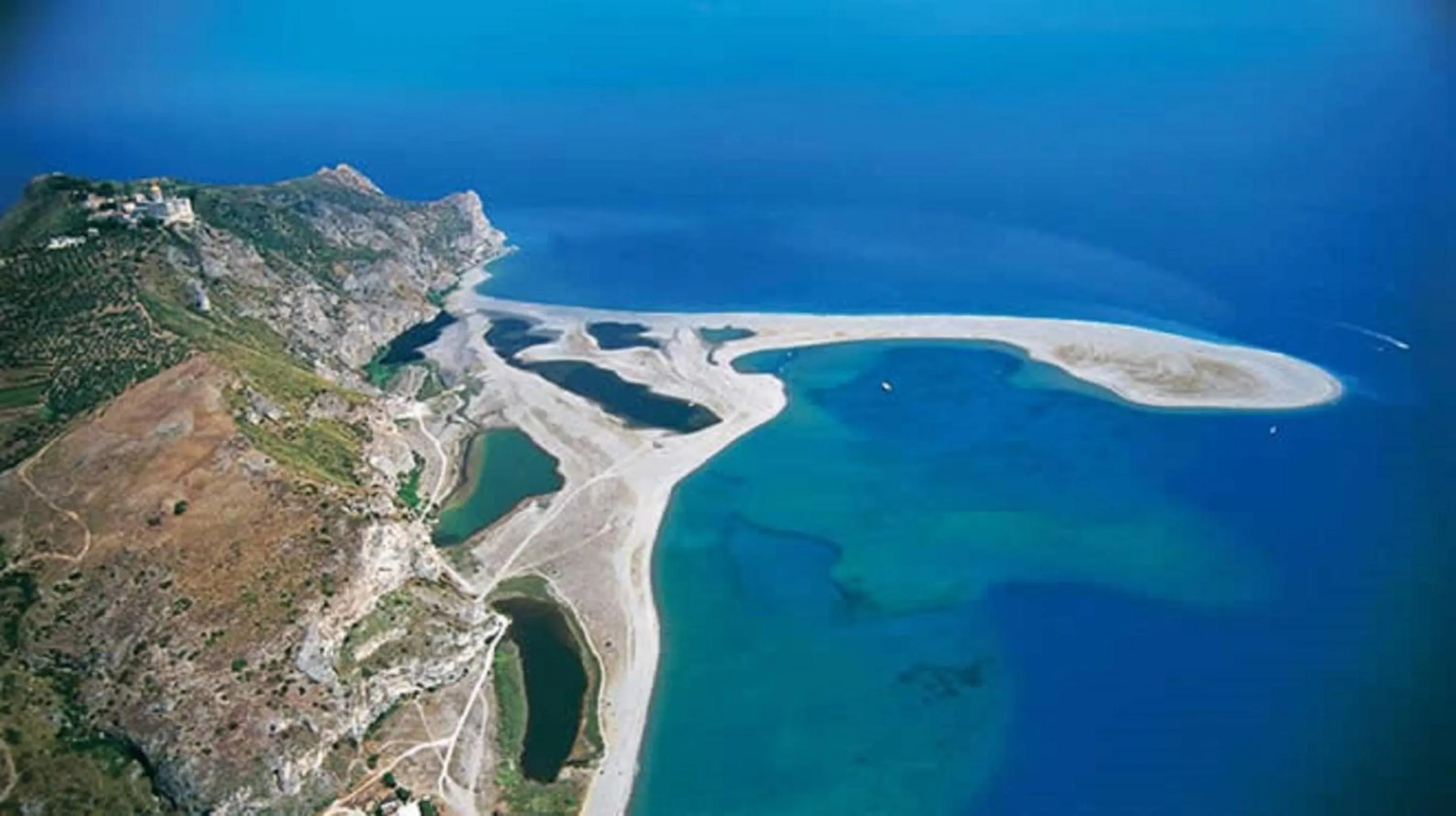 Beach in Hotel La Rosa Dei Venti