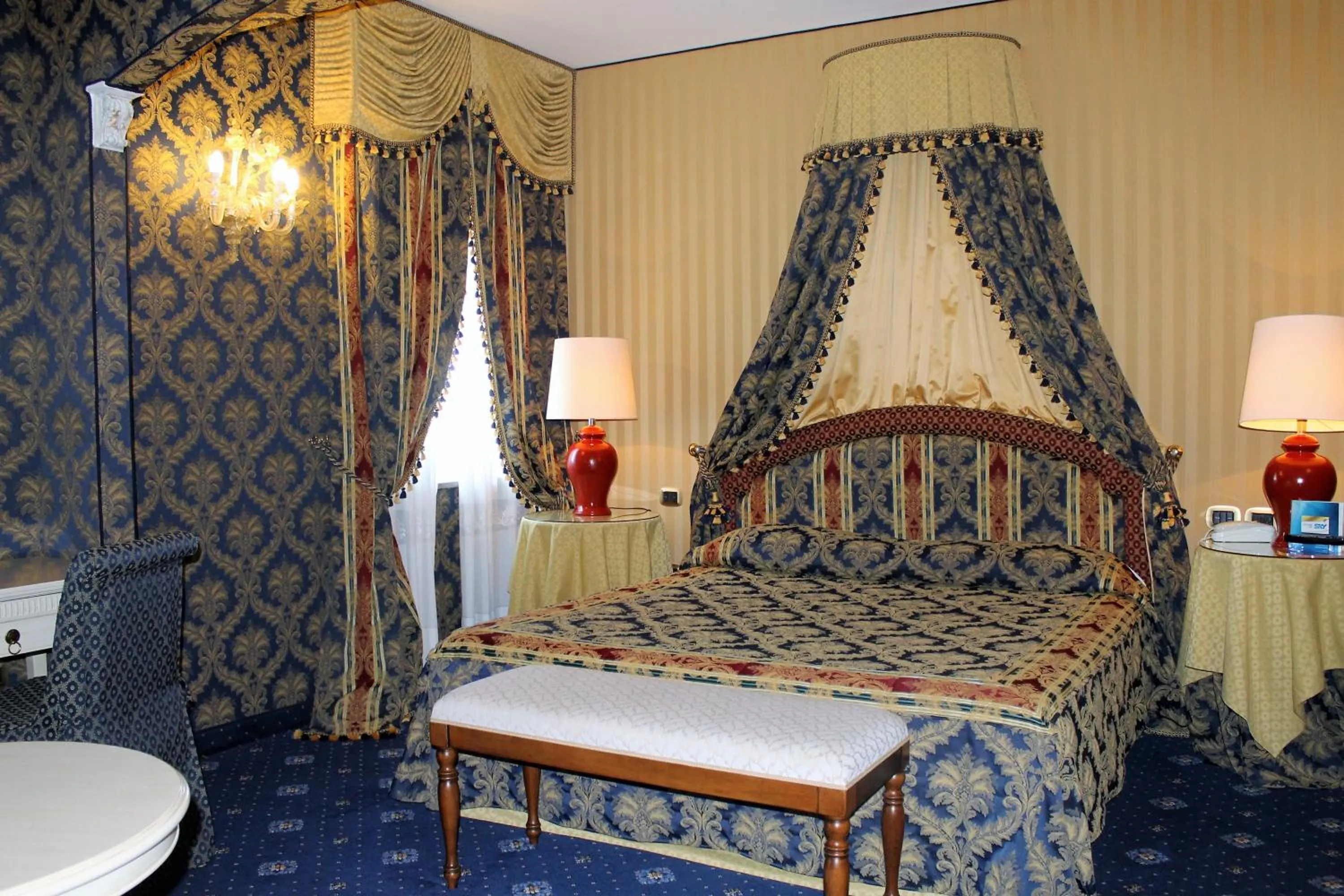 Bed in Hotel La Rosa Dei Venti