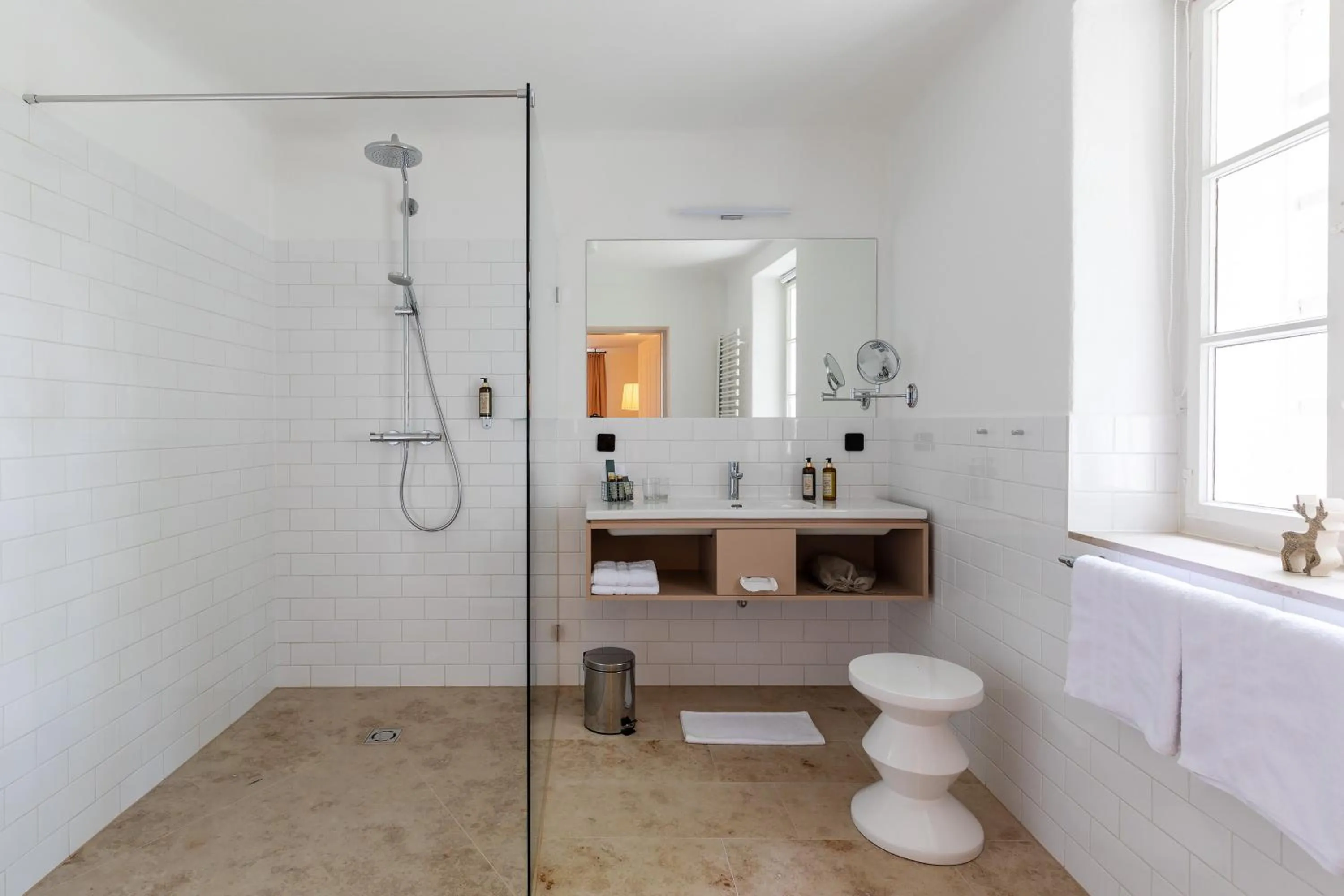 Bathroom in Boutique Hotel Zum Oberjäger, Schloss Lackenbach