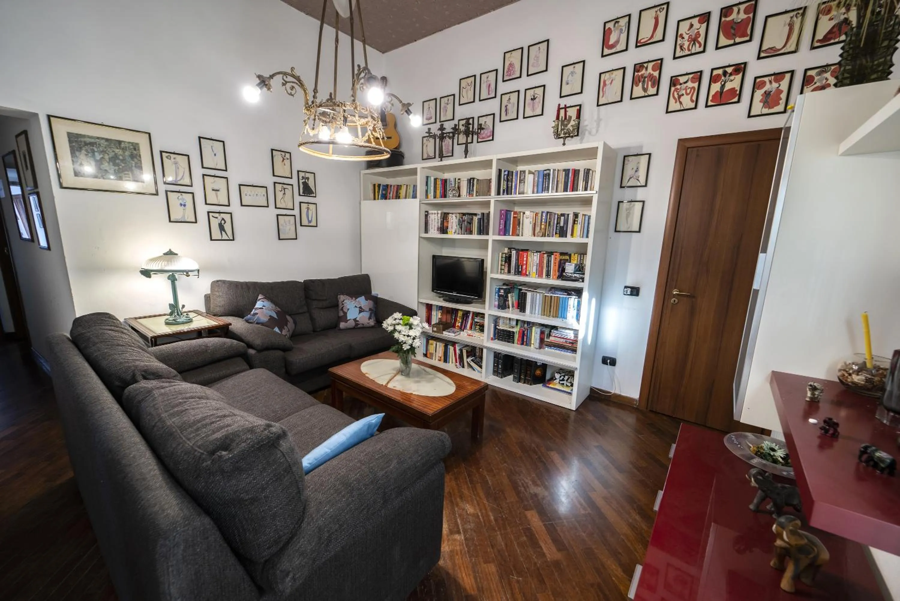 Communal lounge/ TV room in Residence Garibaldi