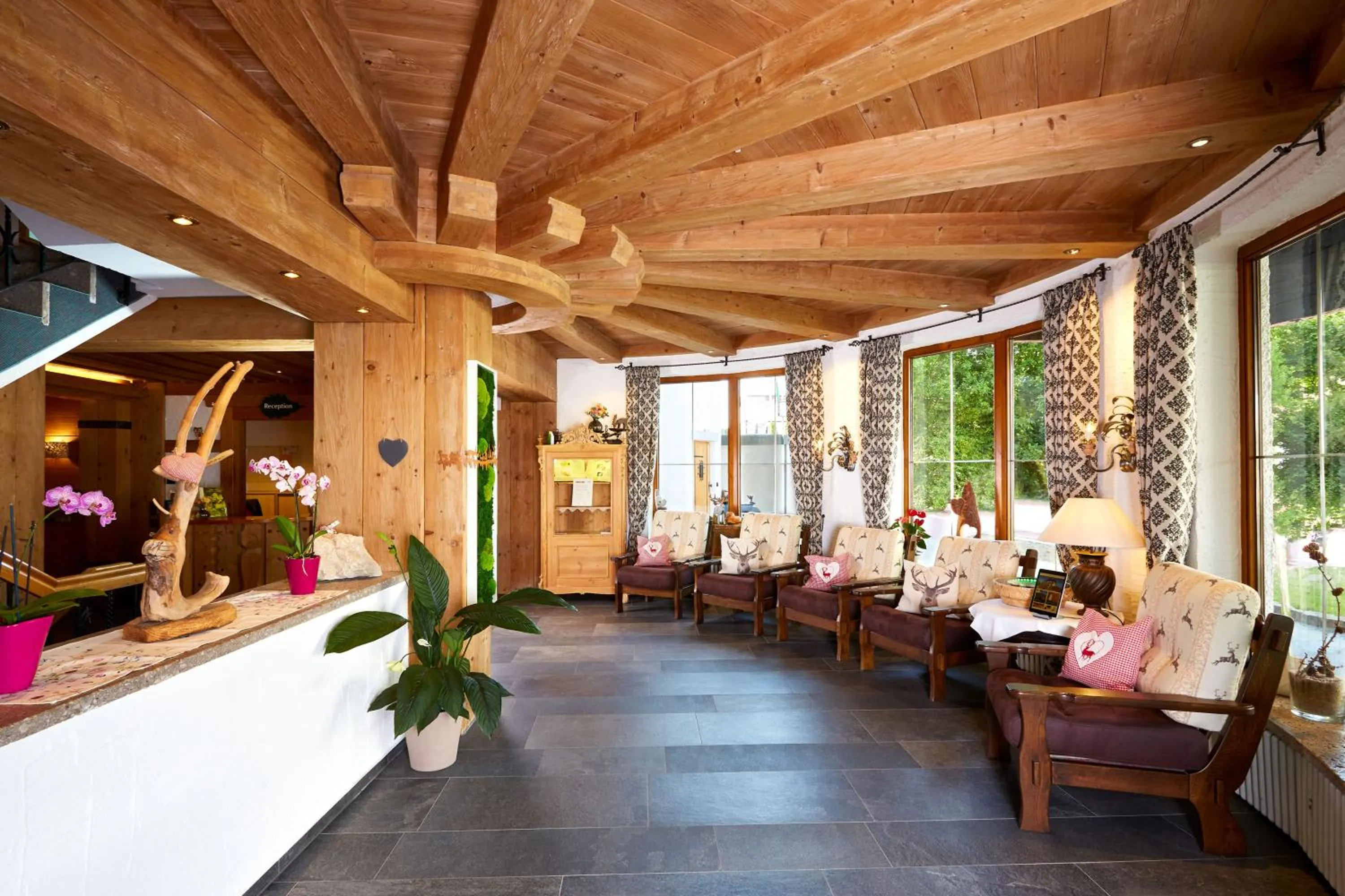 Lobby or reception in Kurhotel Eichinger