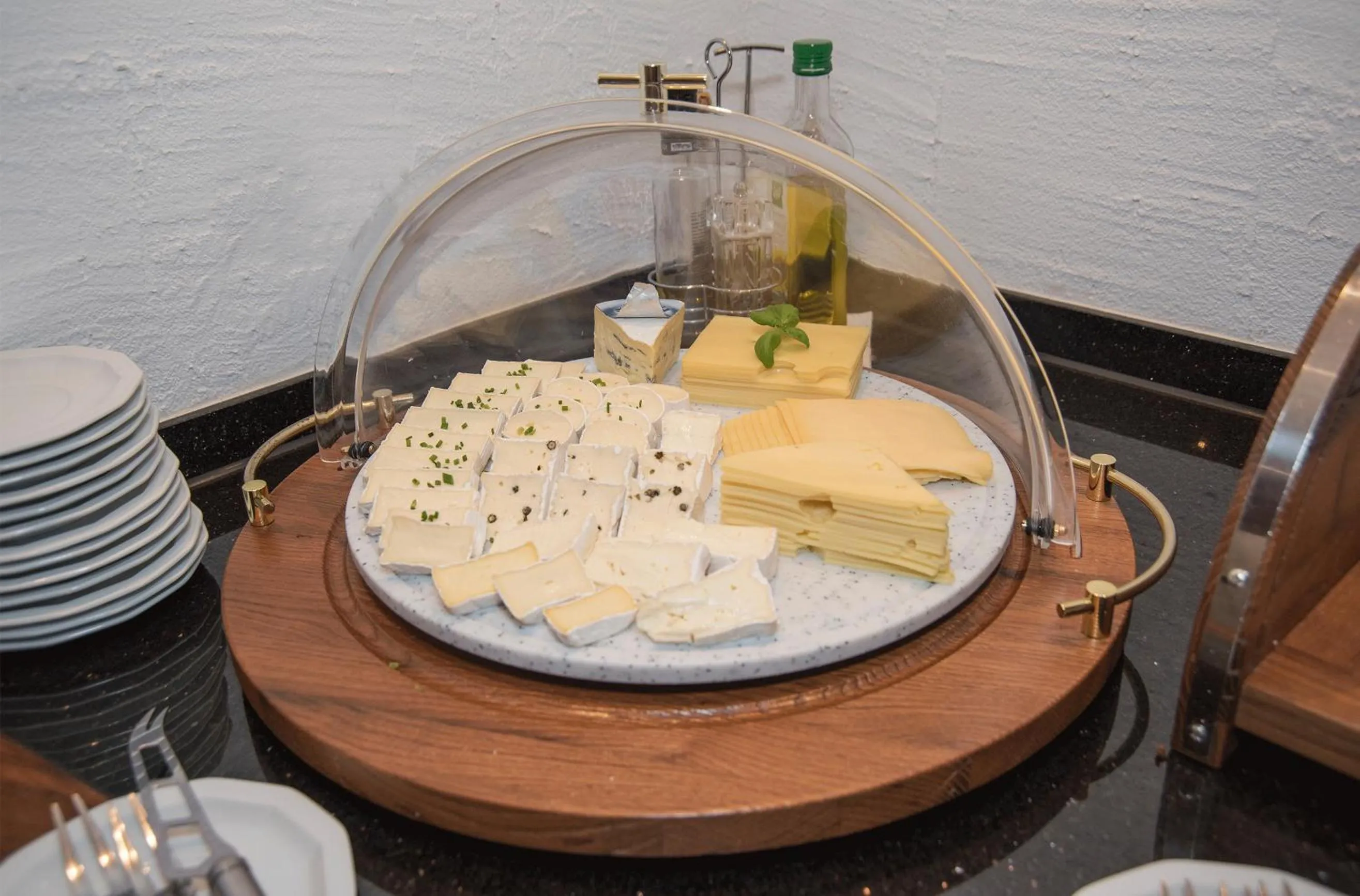 Buffet breakfast in Kurhotel Eichinger