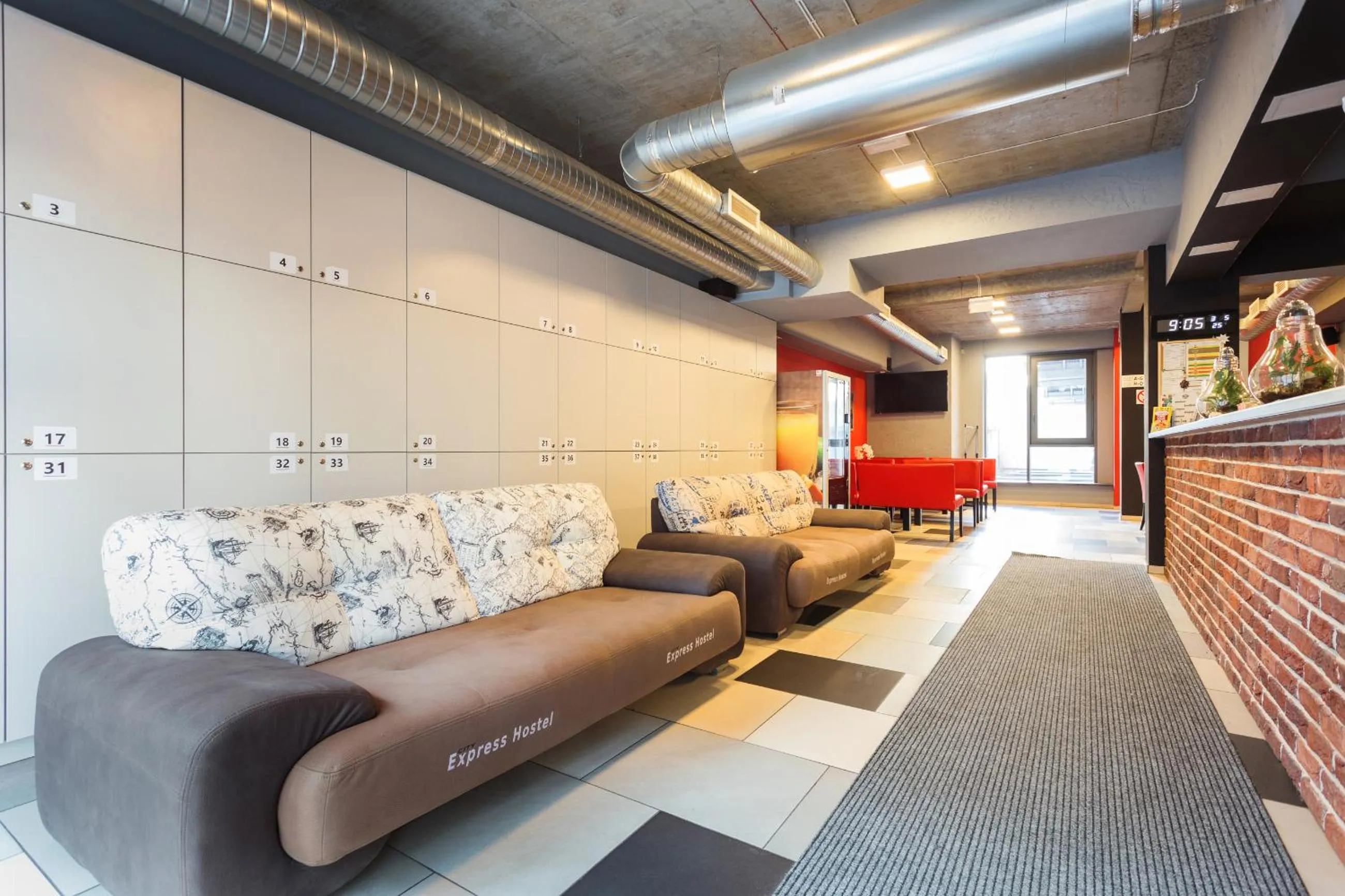 Lobby or reception in City Express Hostel