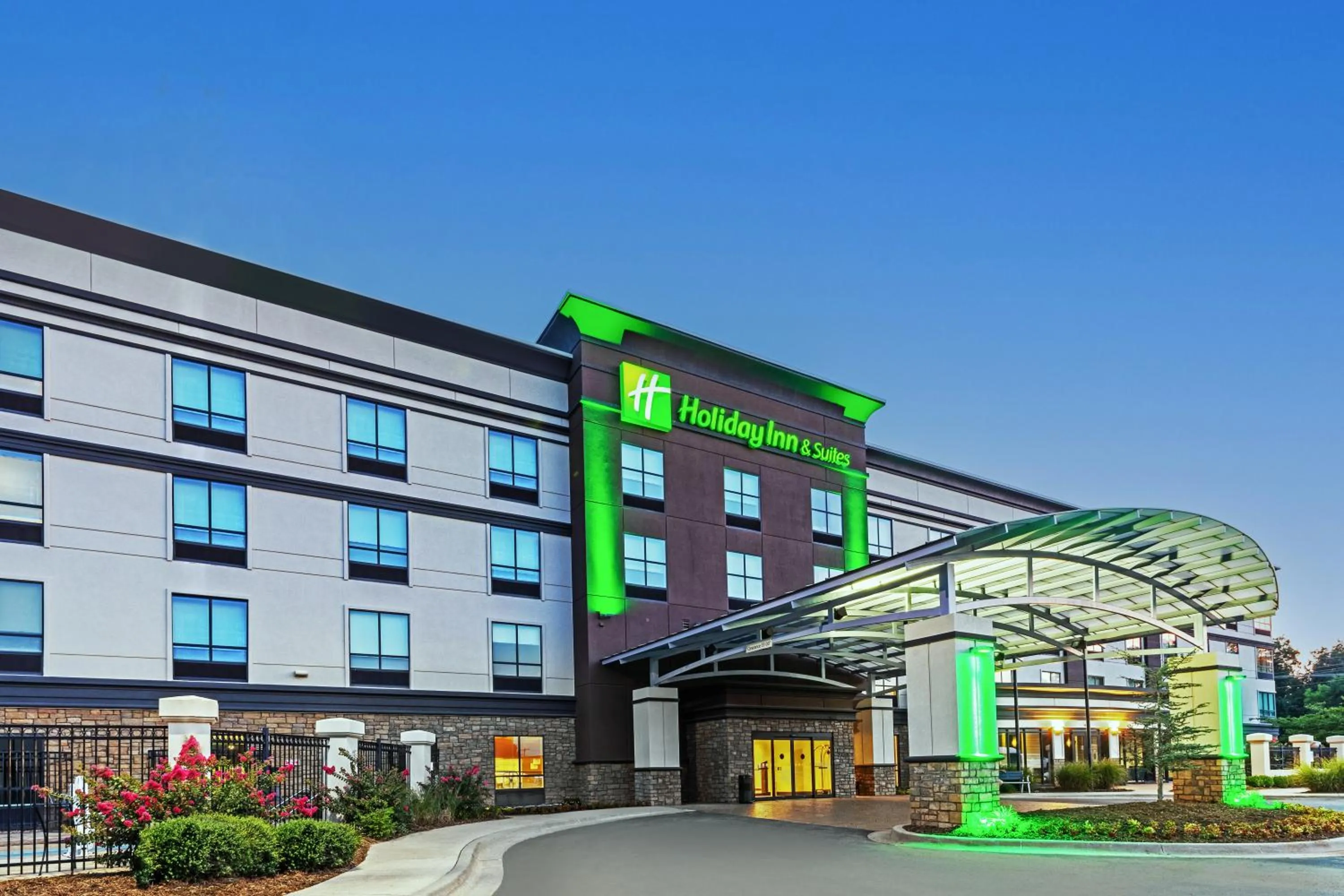 Property building in Holiday Inn & Suites Stillwater-University West by IHG