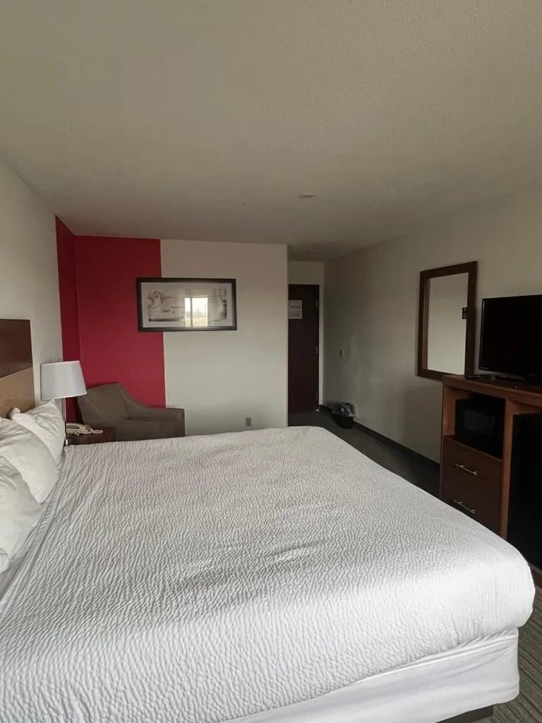 Ramada by Wyndham Effingham