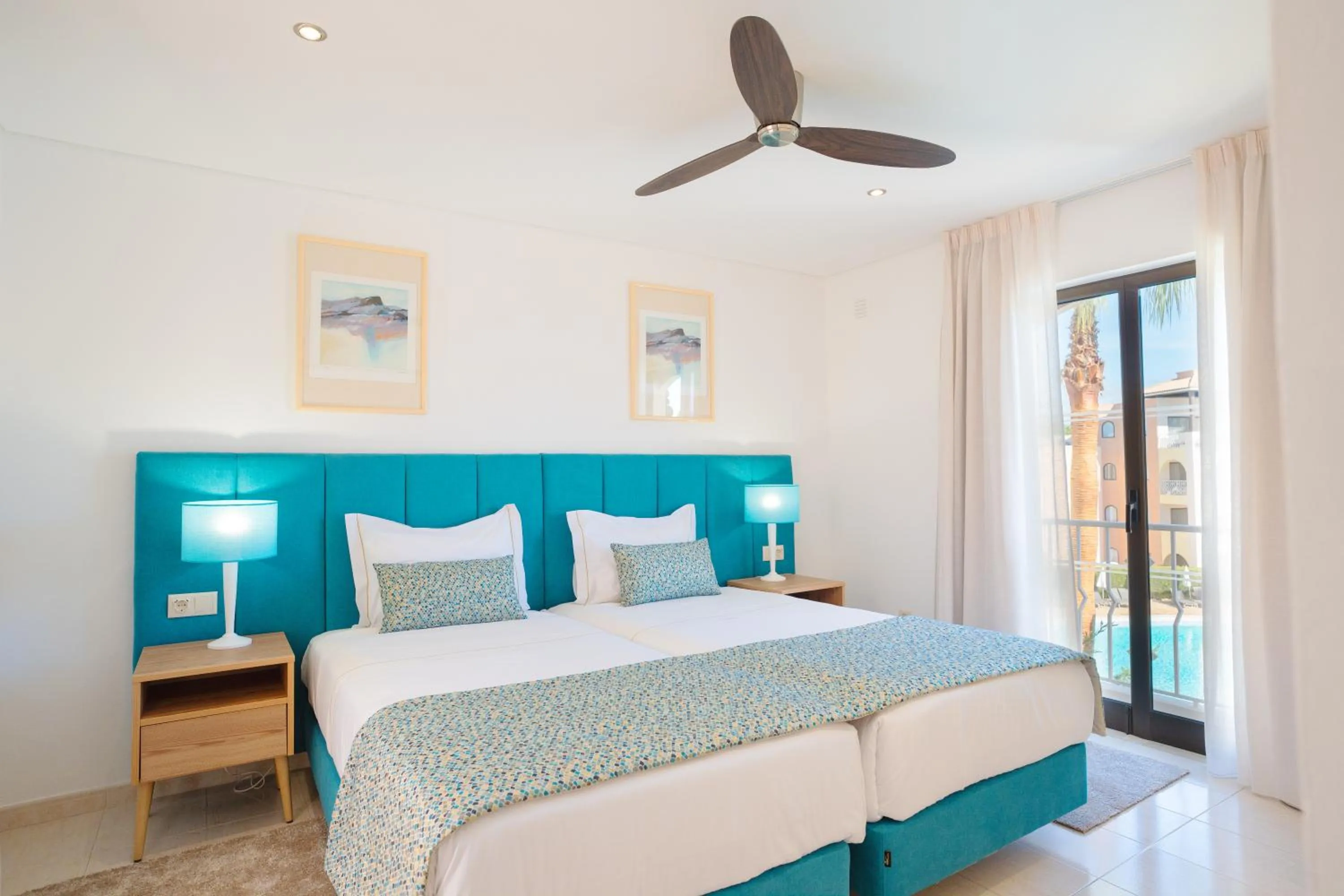 Bedroom, Bed in Four Seasons Vilamoura