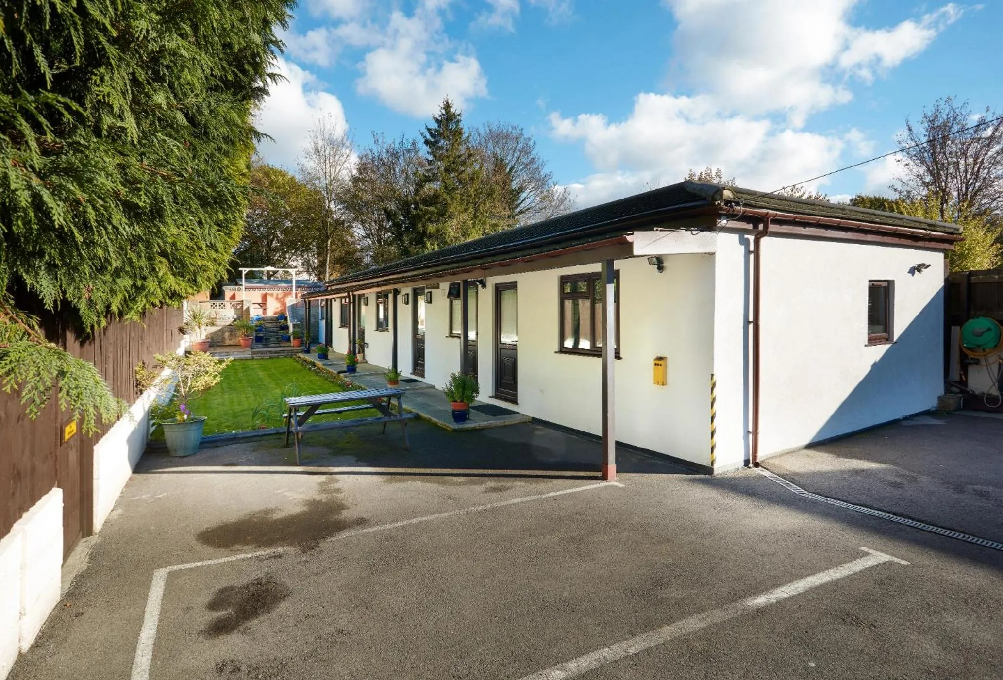 Conifers Guest House