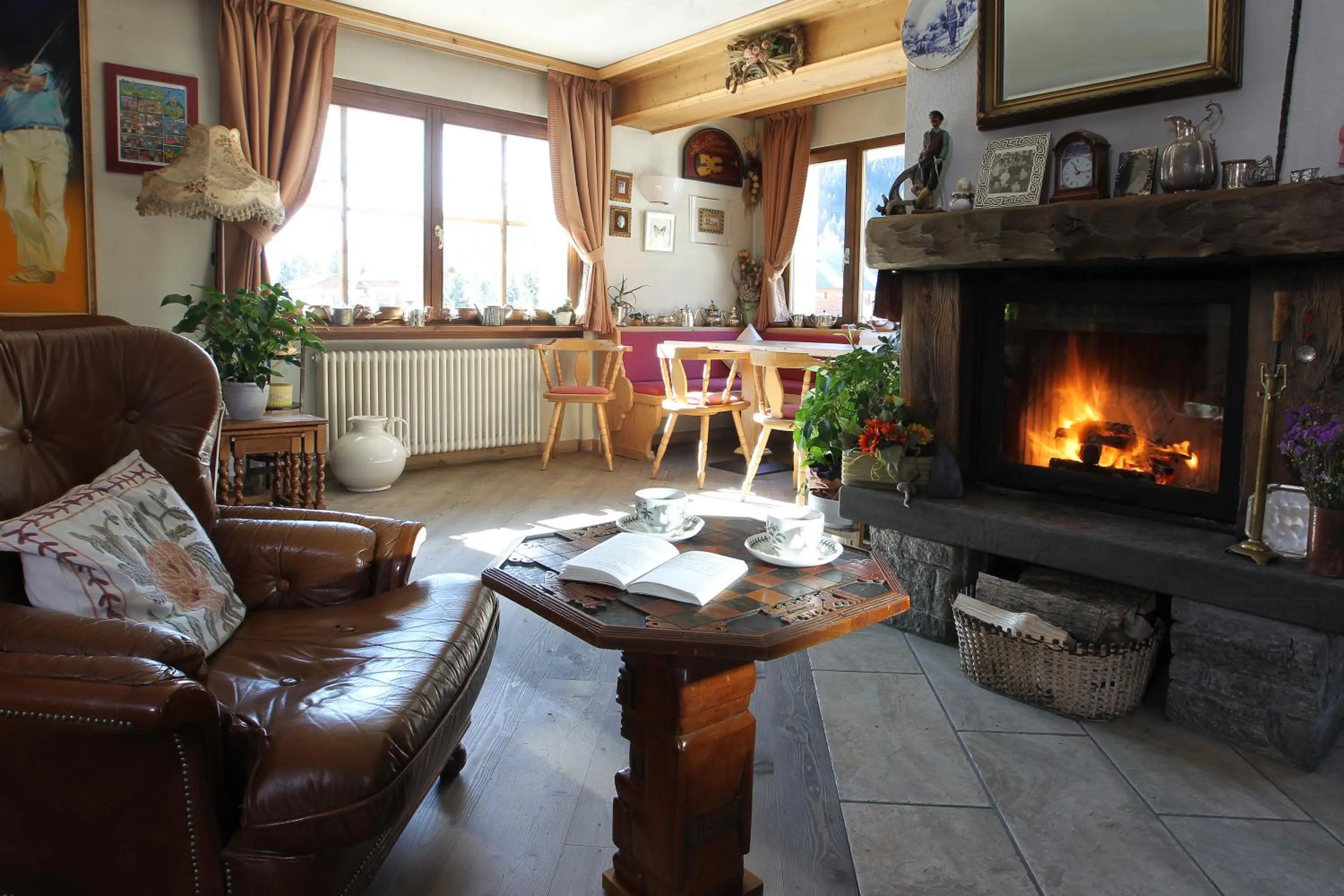 Lounge or bar in Alpi & Golf Hotel