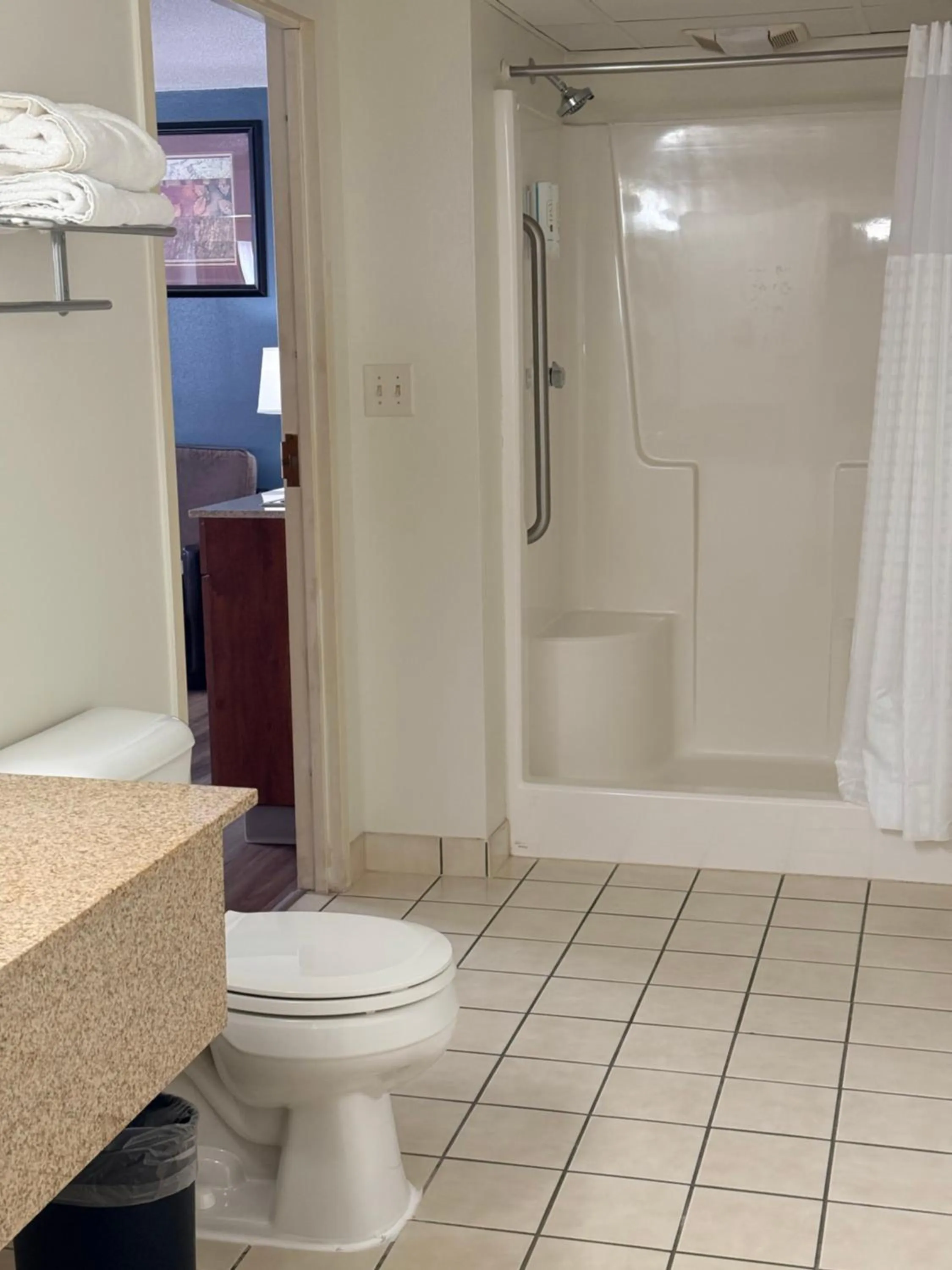 Quality Inn & Suites Black River Falls I-94