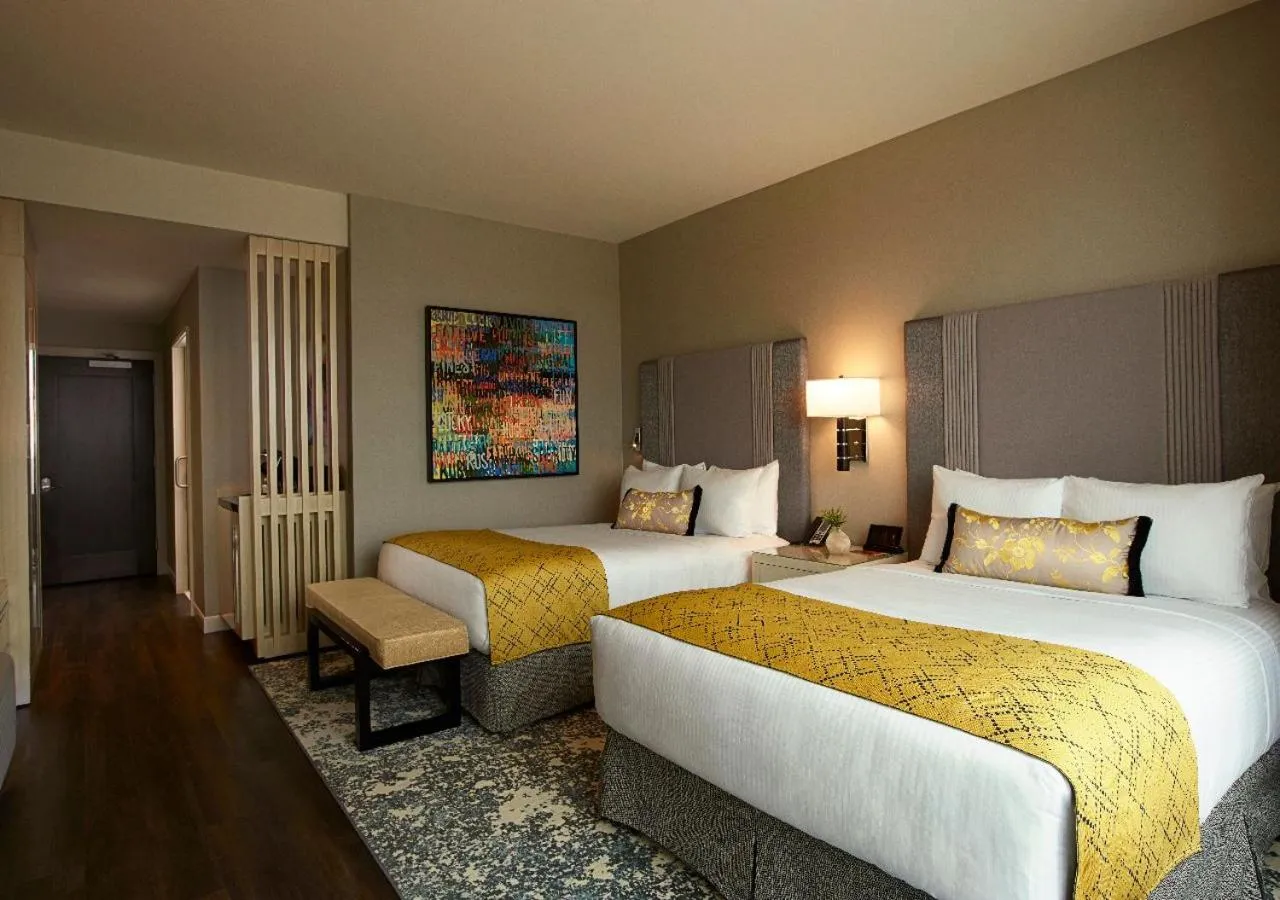 Photo of the whole room, Bed in Live! Casino & Hotel - Baltimore Washington Airport – BWI