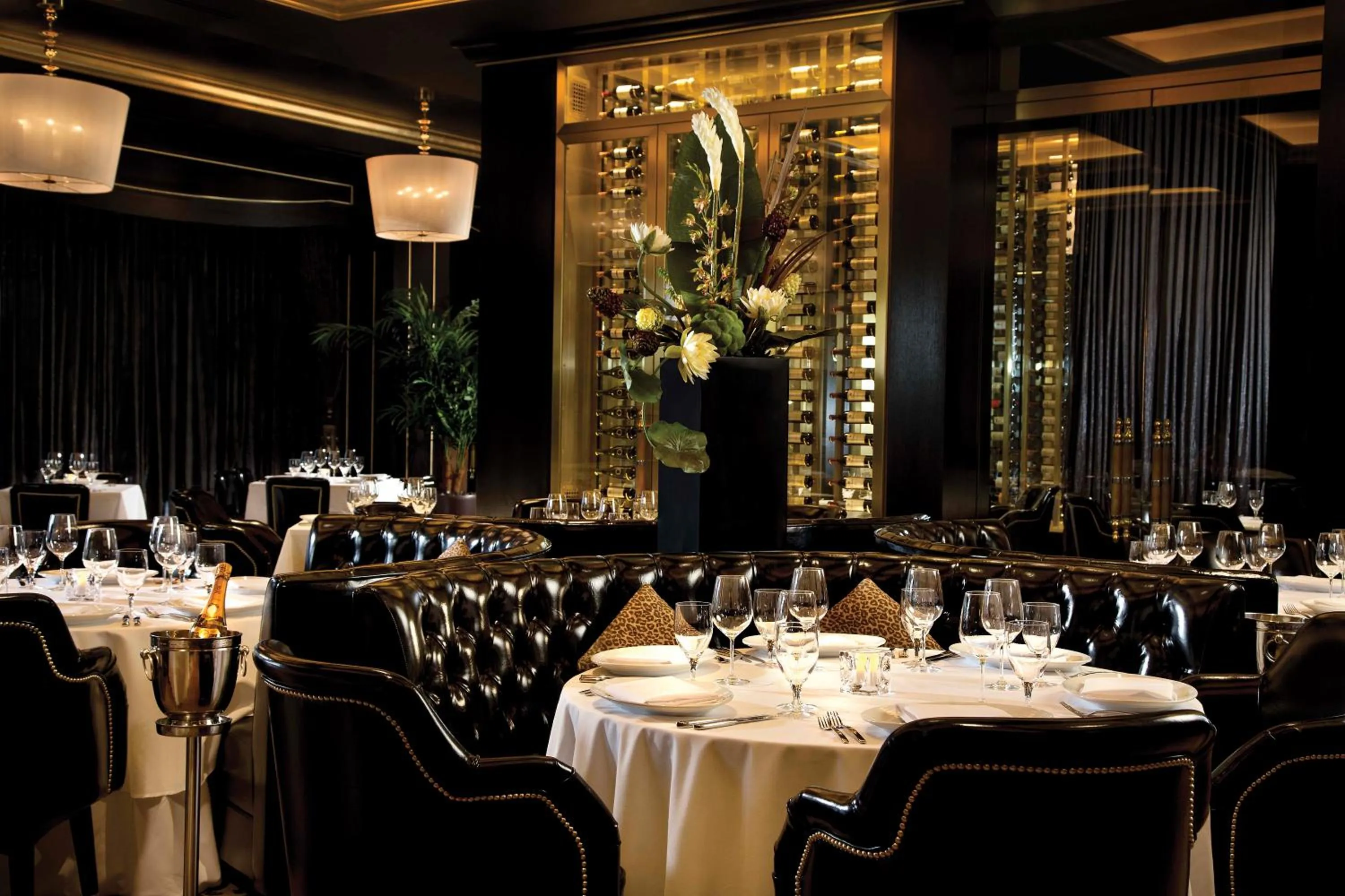 Restaurant/places to eat in Live! Casino & Hotel - Baltimore Washington Airport – BWI