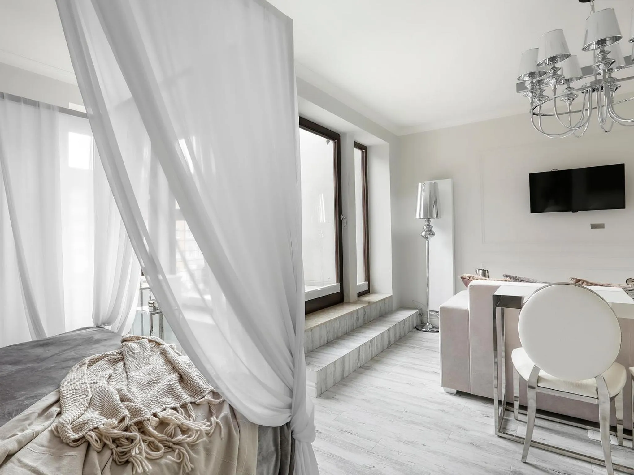 Living room, Bed in Sweet Suite