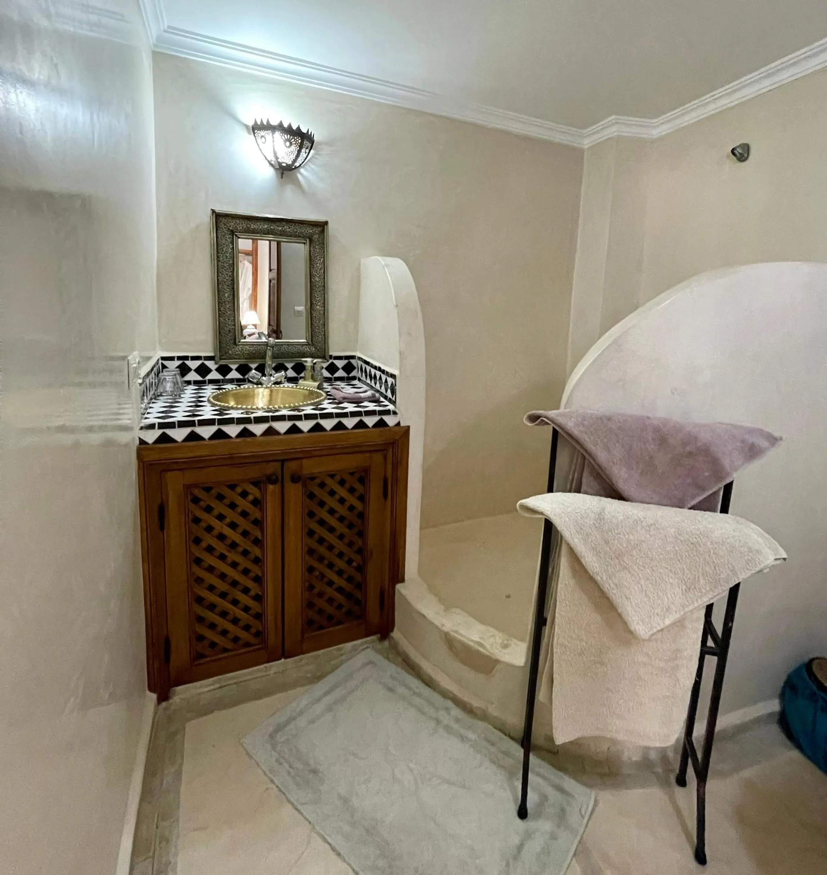 Bathroom in Riad Elias & Spa
