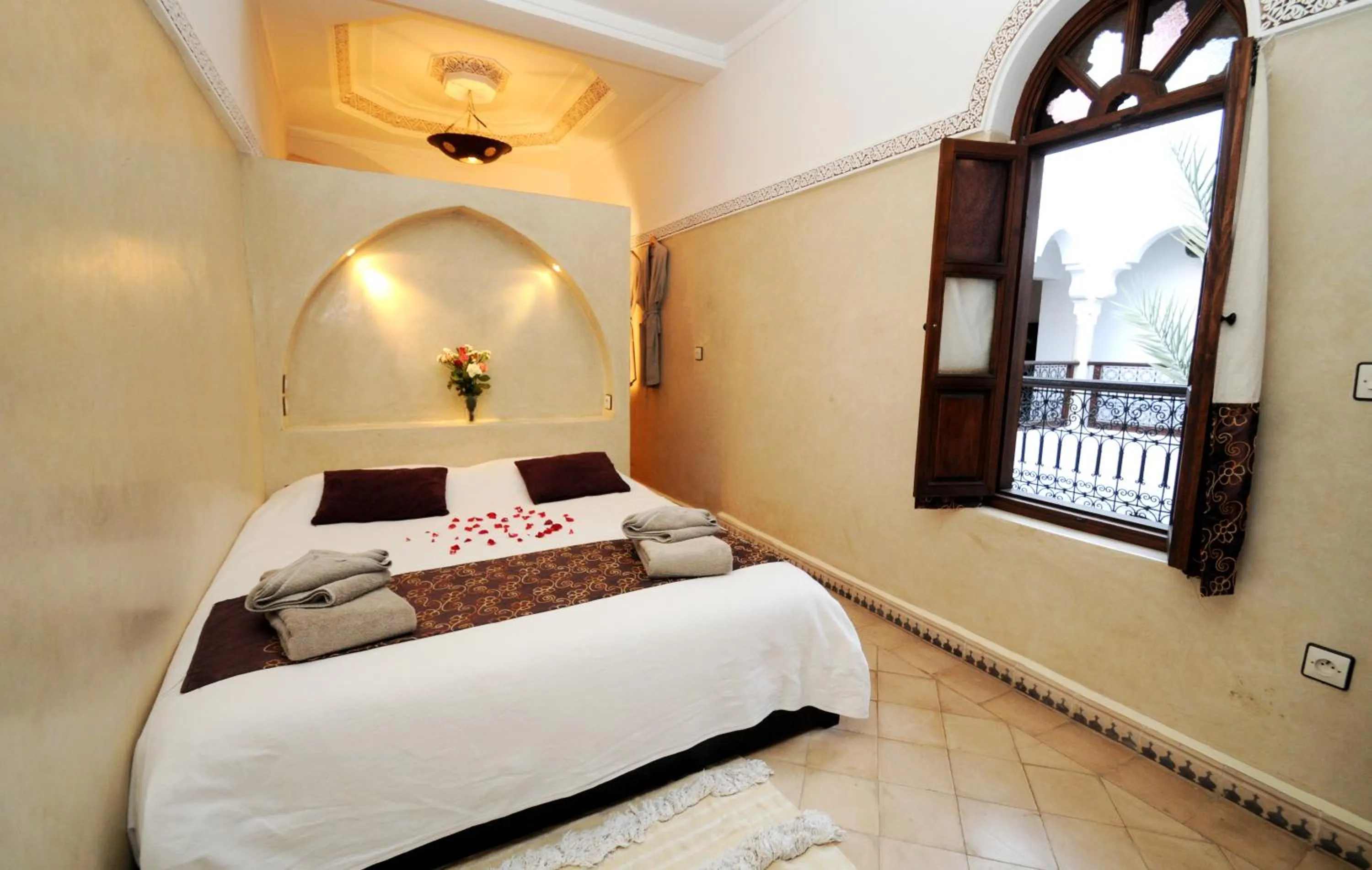 Bedroom, Bed in Riad Elias & Spa