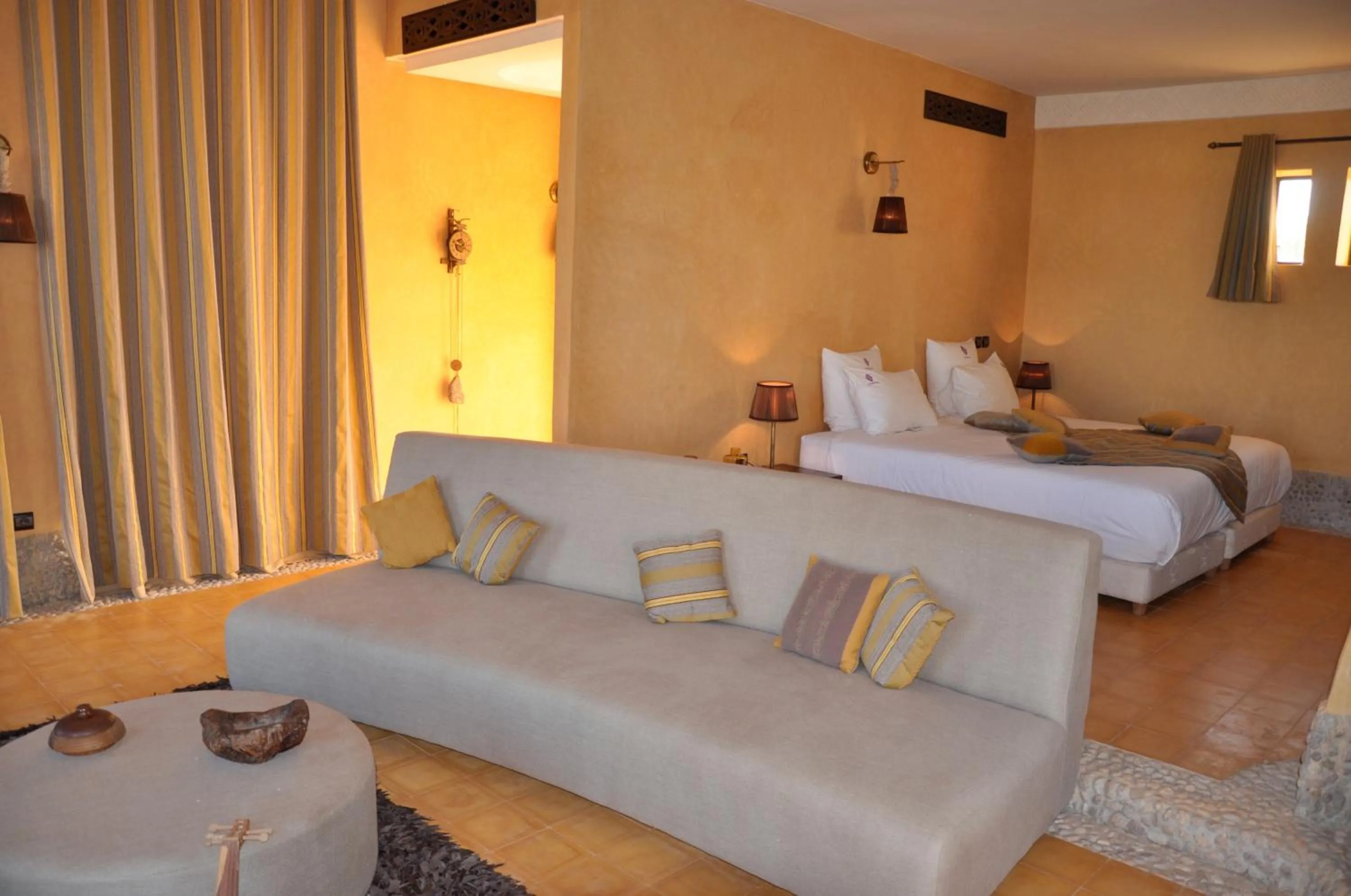 Photo of the whole room, Bed in O'Atlas