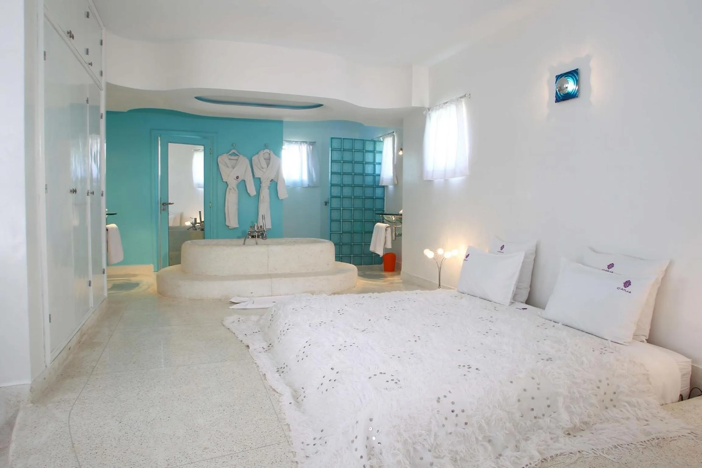 Photo of the whole room, Bed in O'Atlas