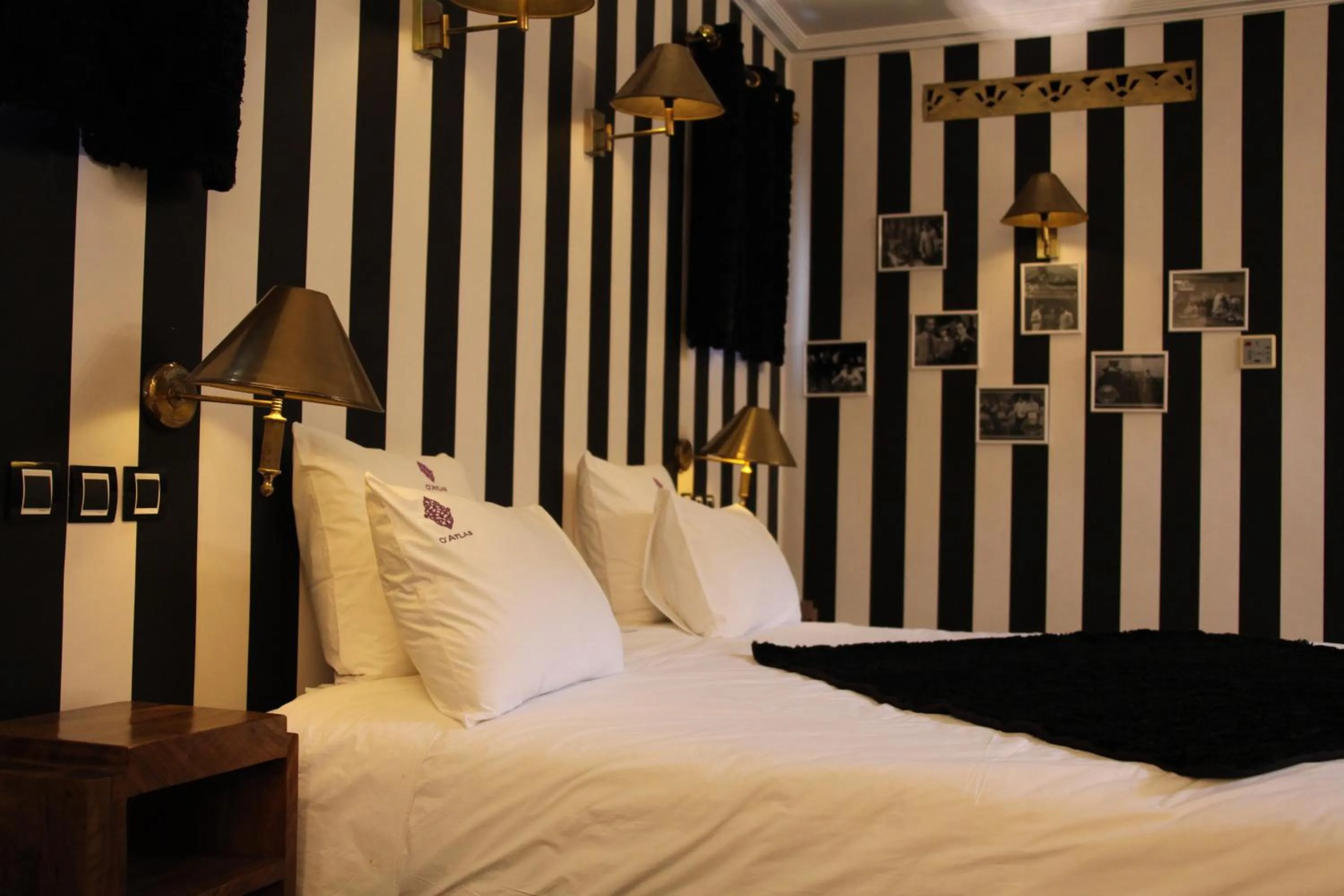 Photo of the whole room, Bed in O'Atlas