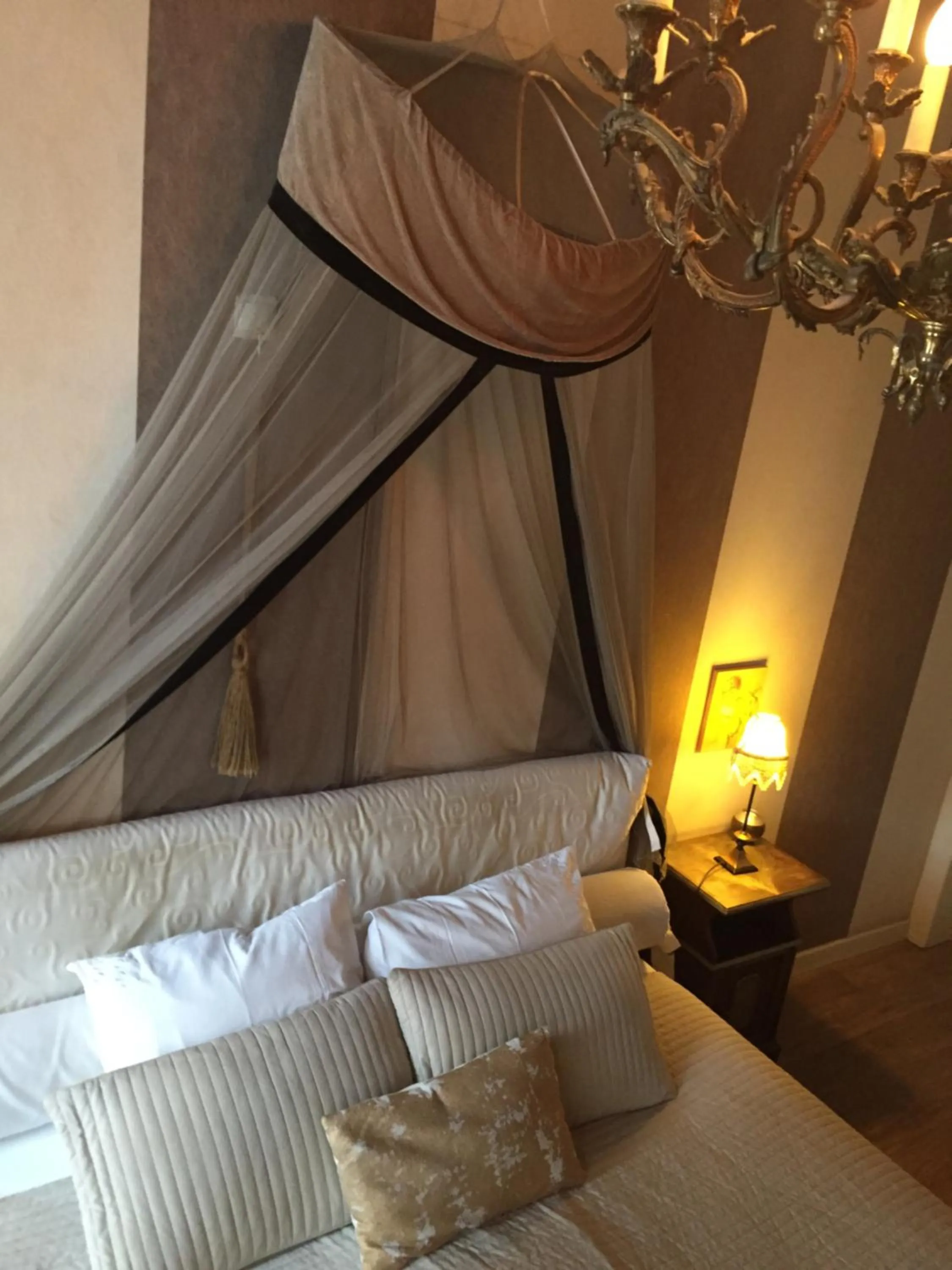 Bed in B&B Con Ampère