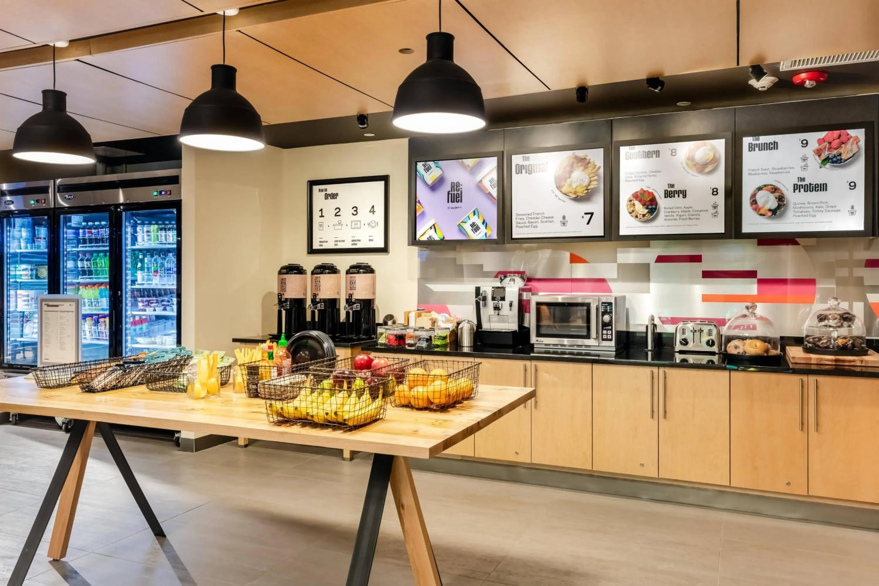 Restaurant/places to eat in Aloft Columbia Harbison