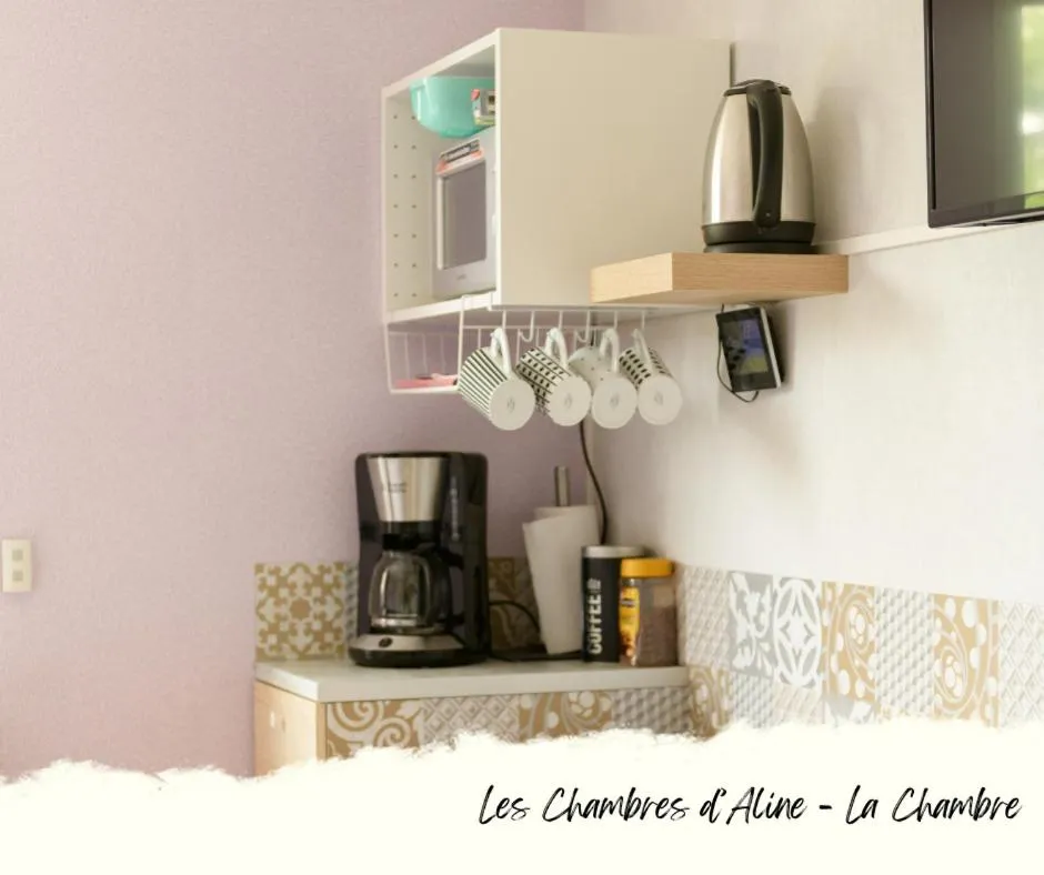 Bedroom in Les Chambres D'Aline