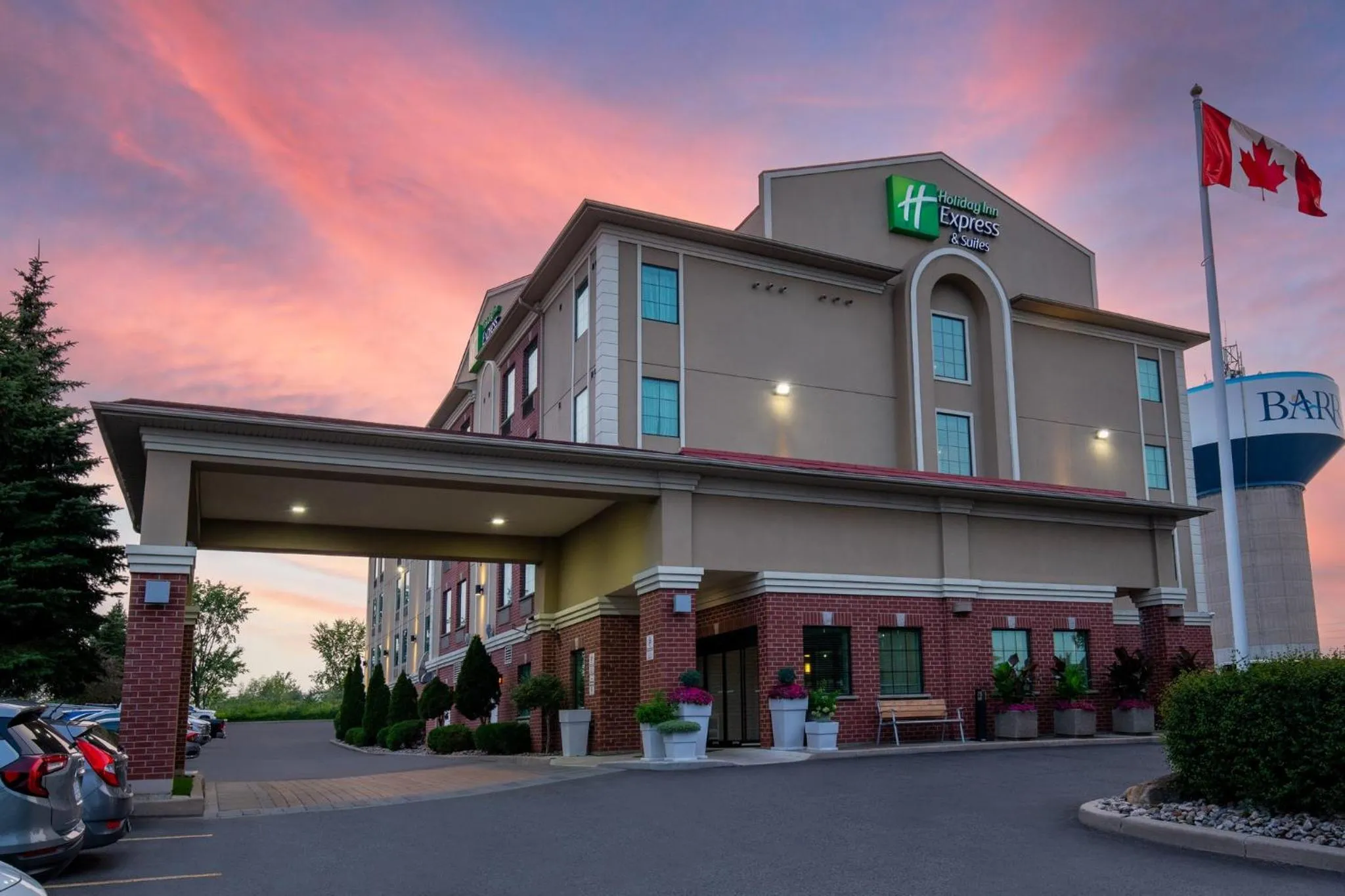 Property building in Holiday Inn Express Hotel & Suites Barrie by IHG