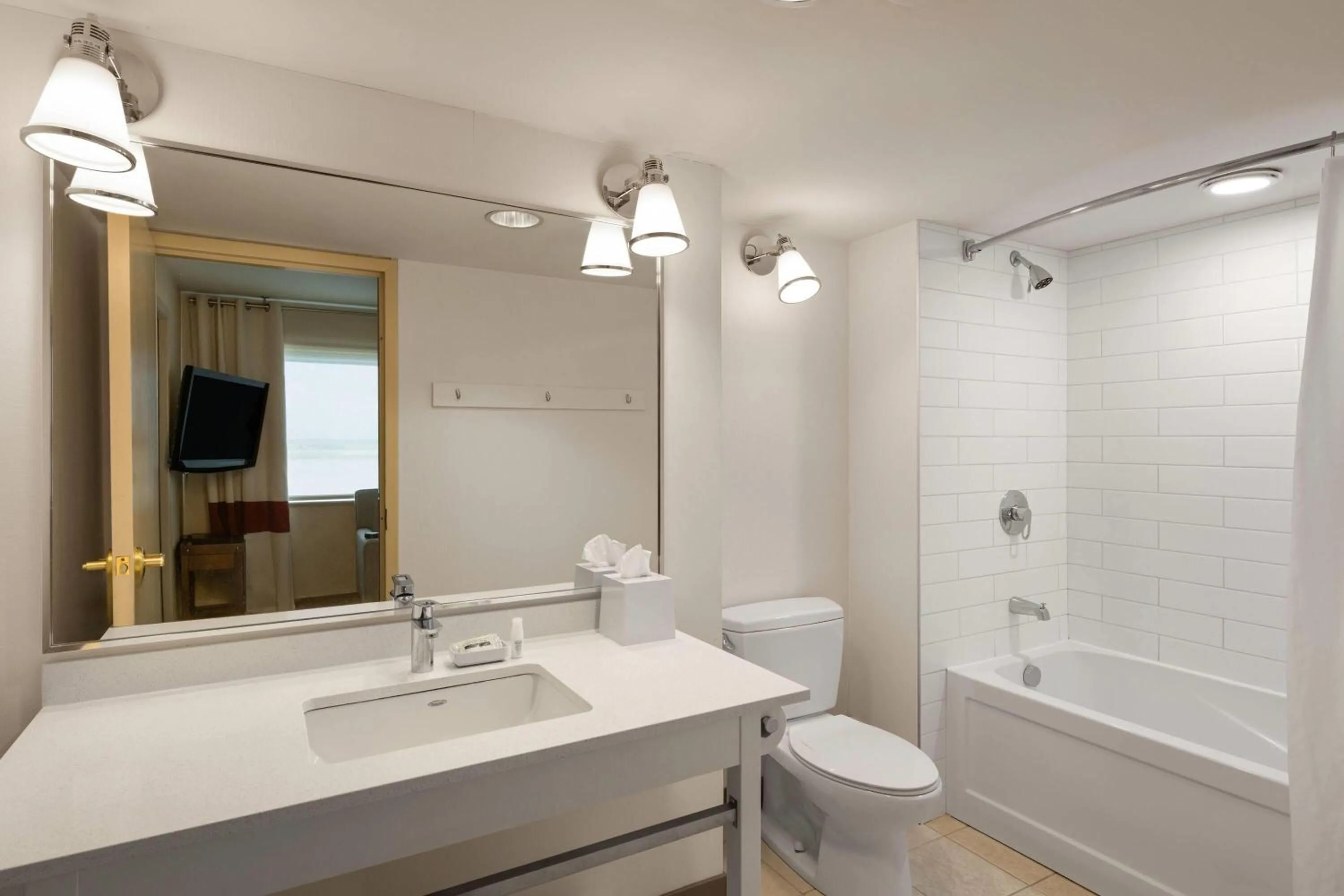 Bathroom in Lakeview Signature, Trademark Collection by Wyndham