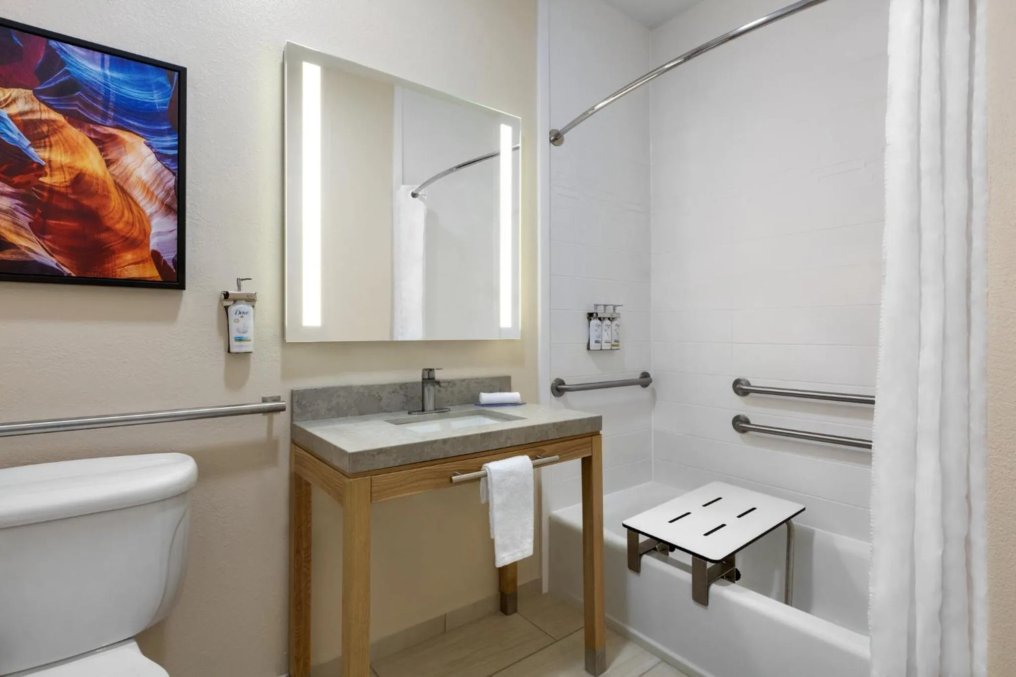 Bathroom in Candlewood Suites Vicksburg by IHG