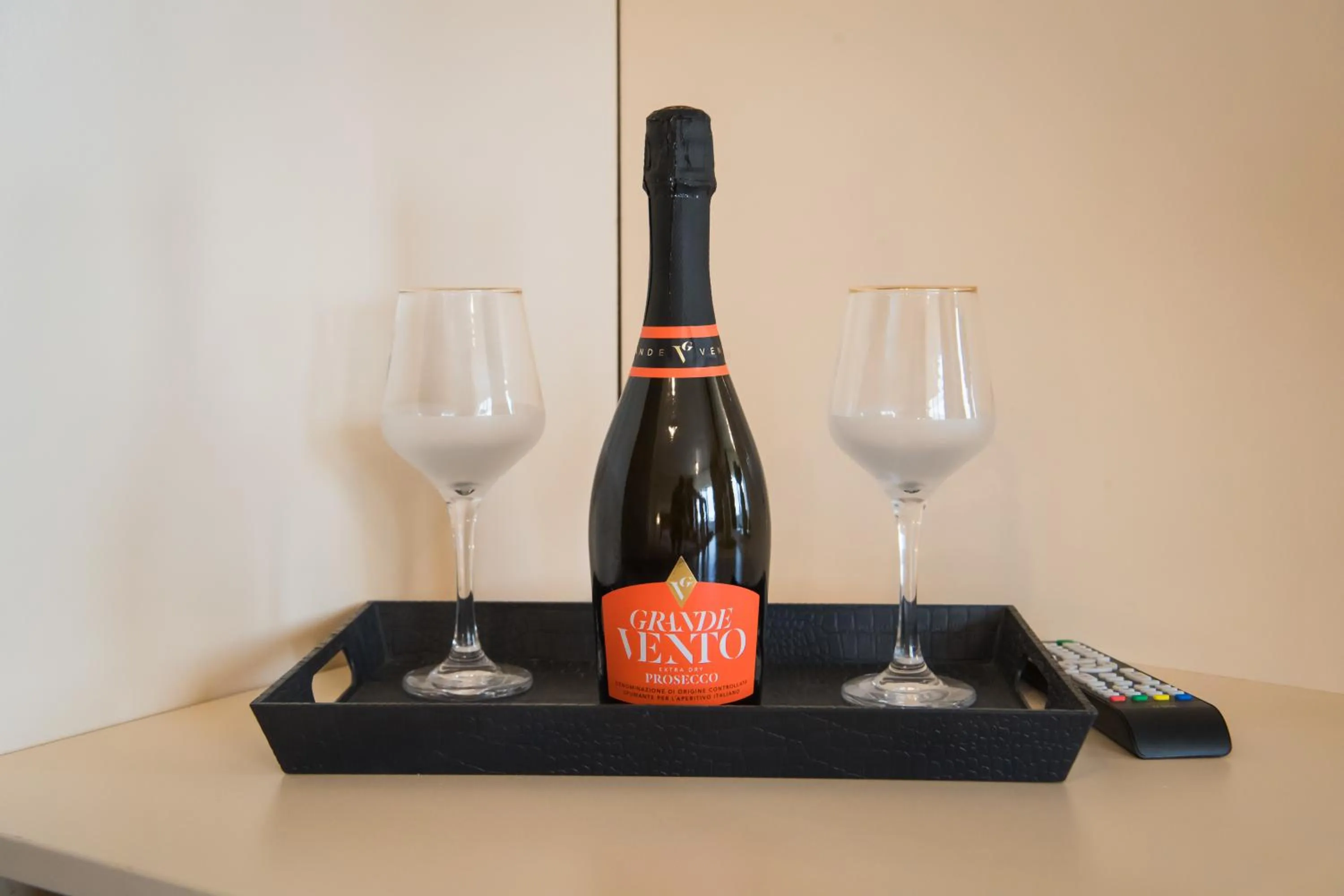 Drinks in MBI Travel Inn