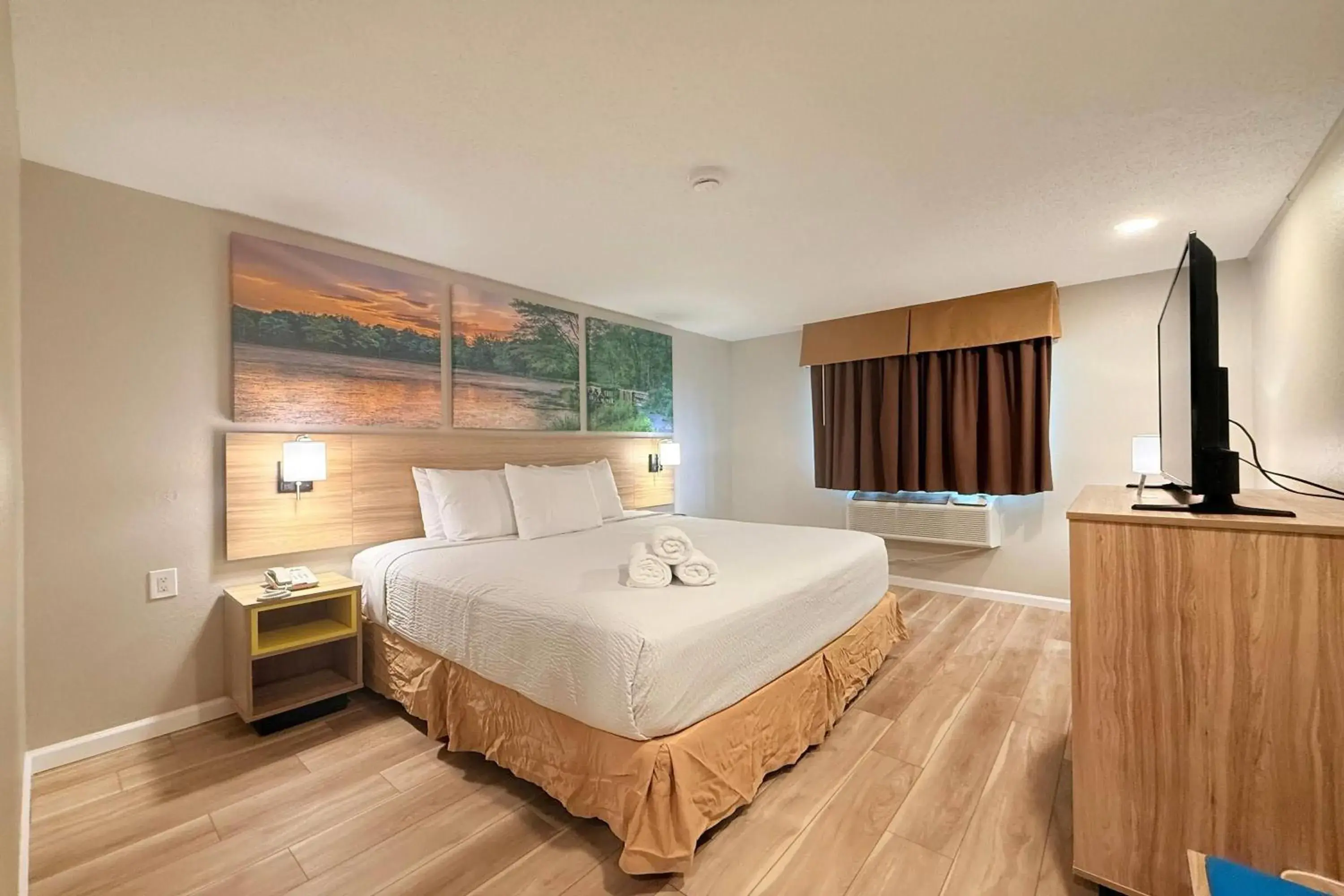 King Studio Suite - Non-Smoking in Days Inn by Wyndham Torrington King Studio Suite - Non-Smoking in Days Inn by Wyndham Torrington