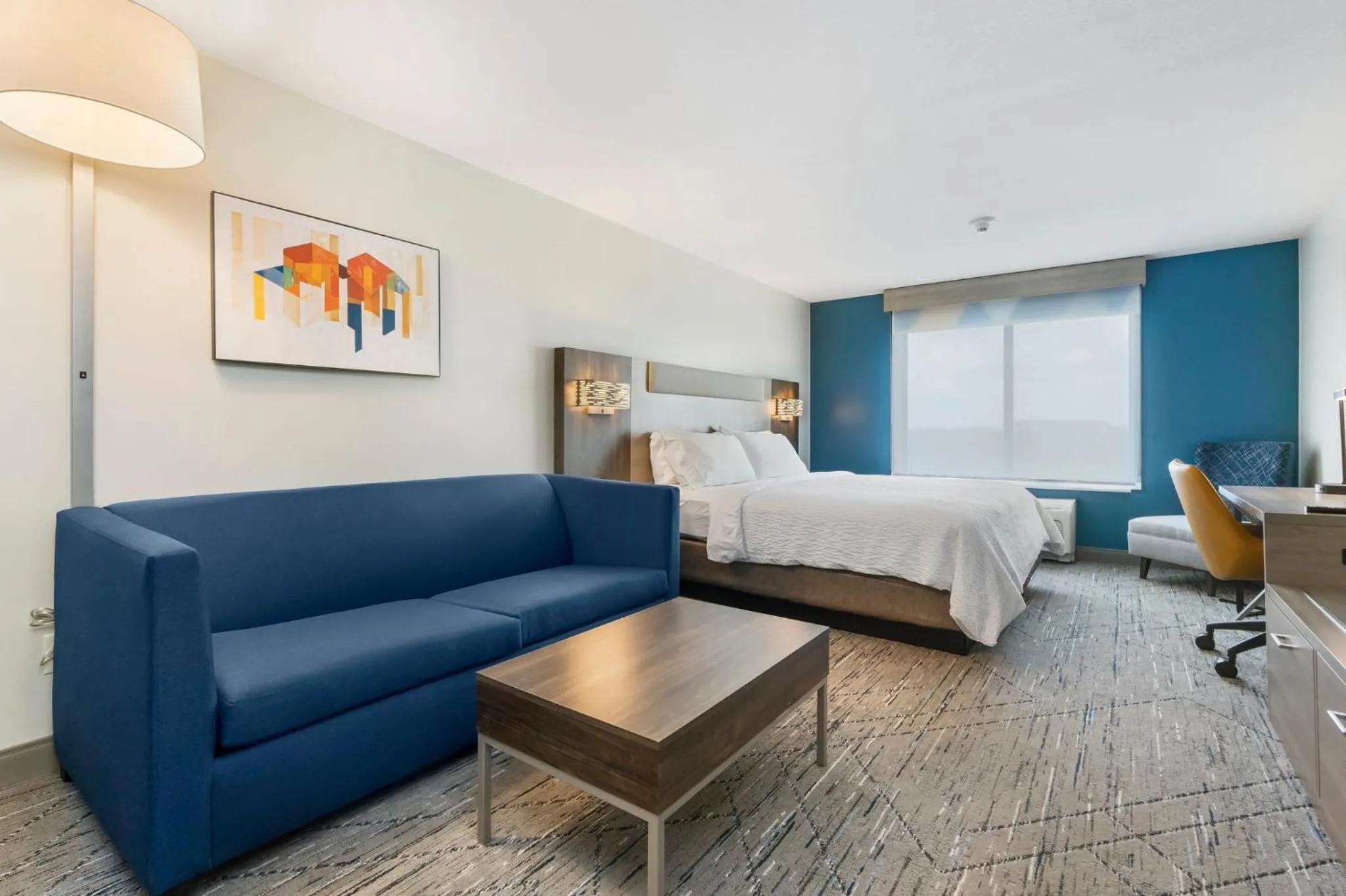 Photo of the whole room, Bed in Holiday Inn Express Peru-Lasalle Area by IHG