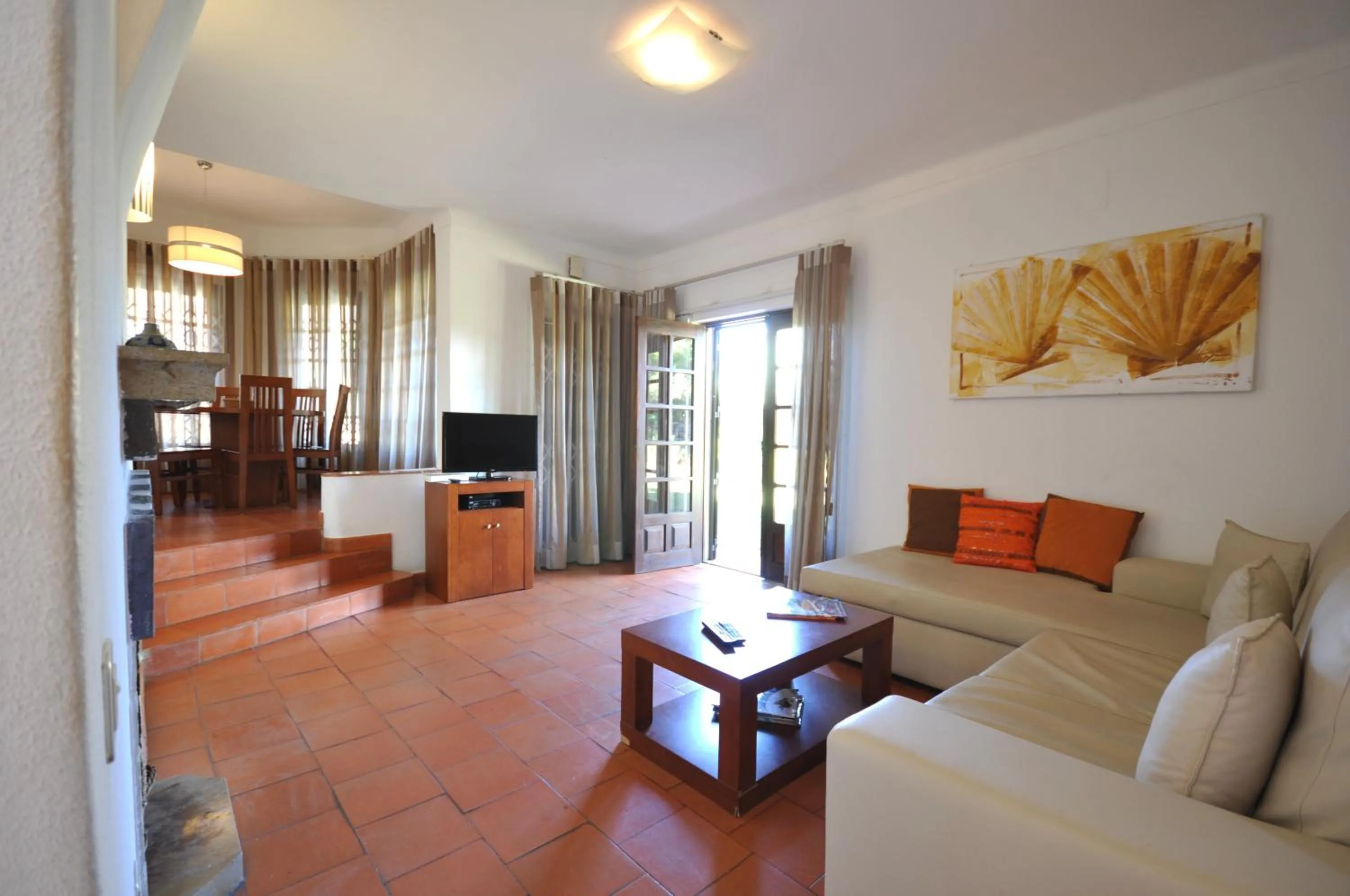 Communal lounge/ TV room in Private Pool villa, Walking distance to the centre, Golf Facing