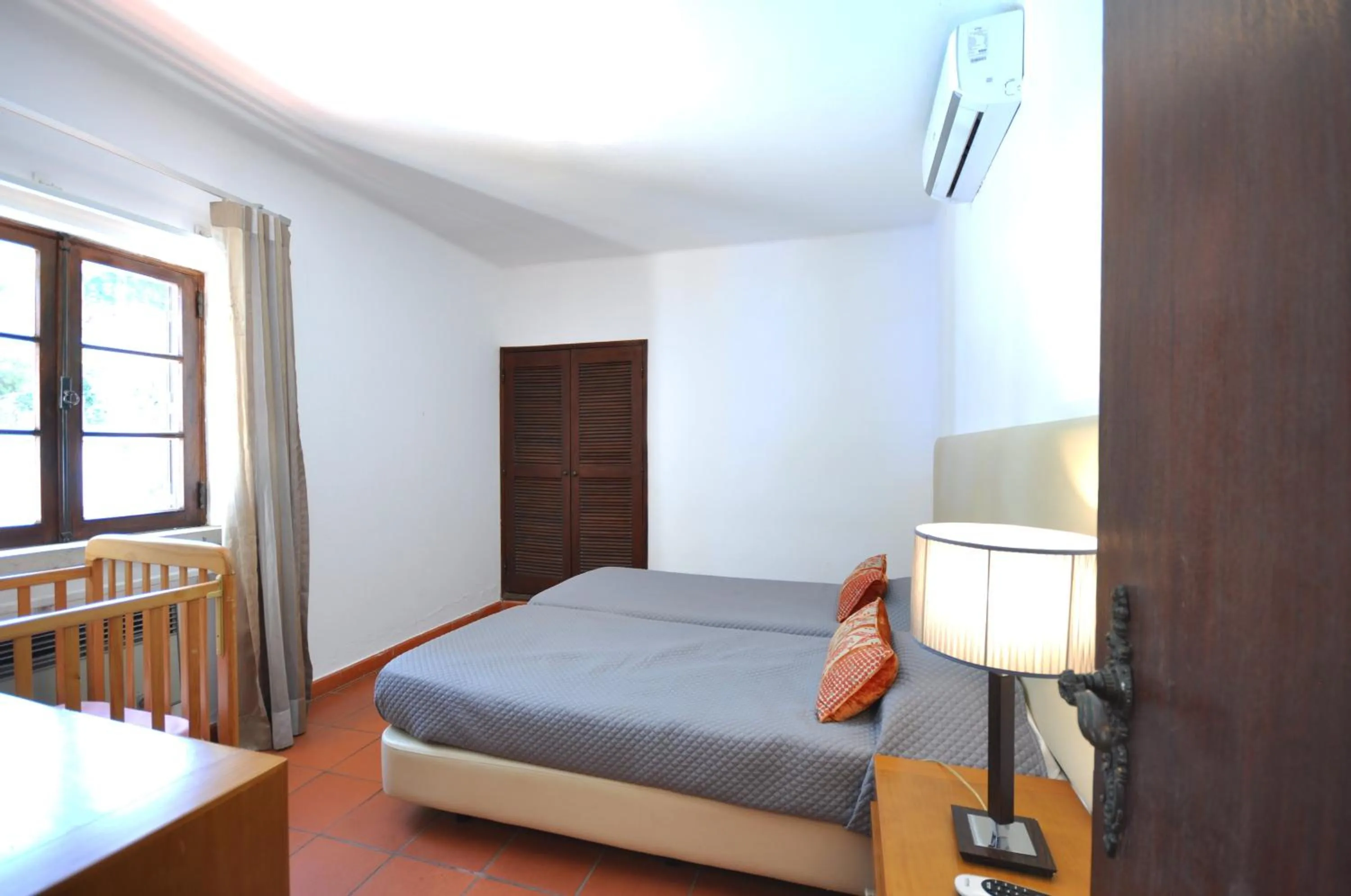 Bedroom, Bed in Private Pool villa, Walking distance to the centre, Golf Facing