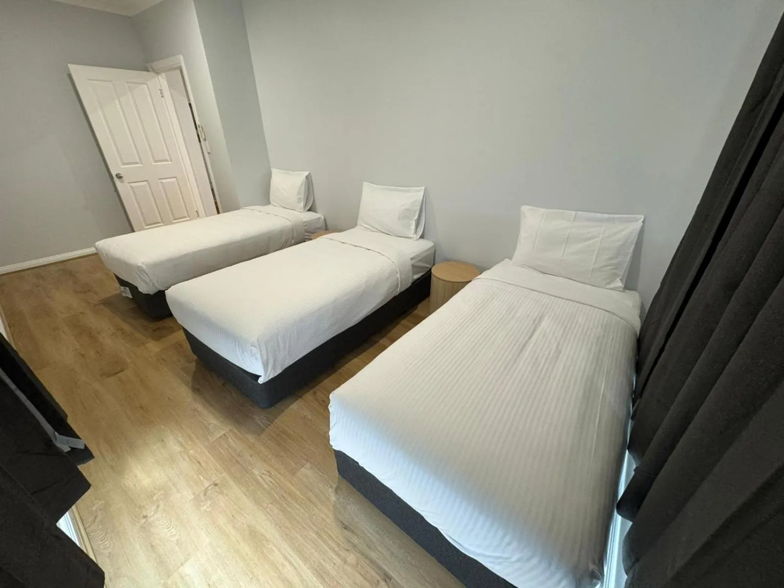 Bedroom, Bed in The Aston Motel Tamworth