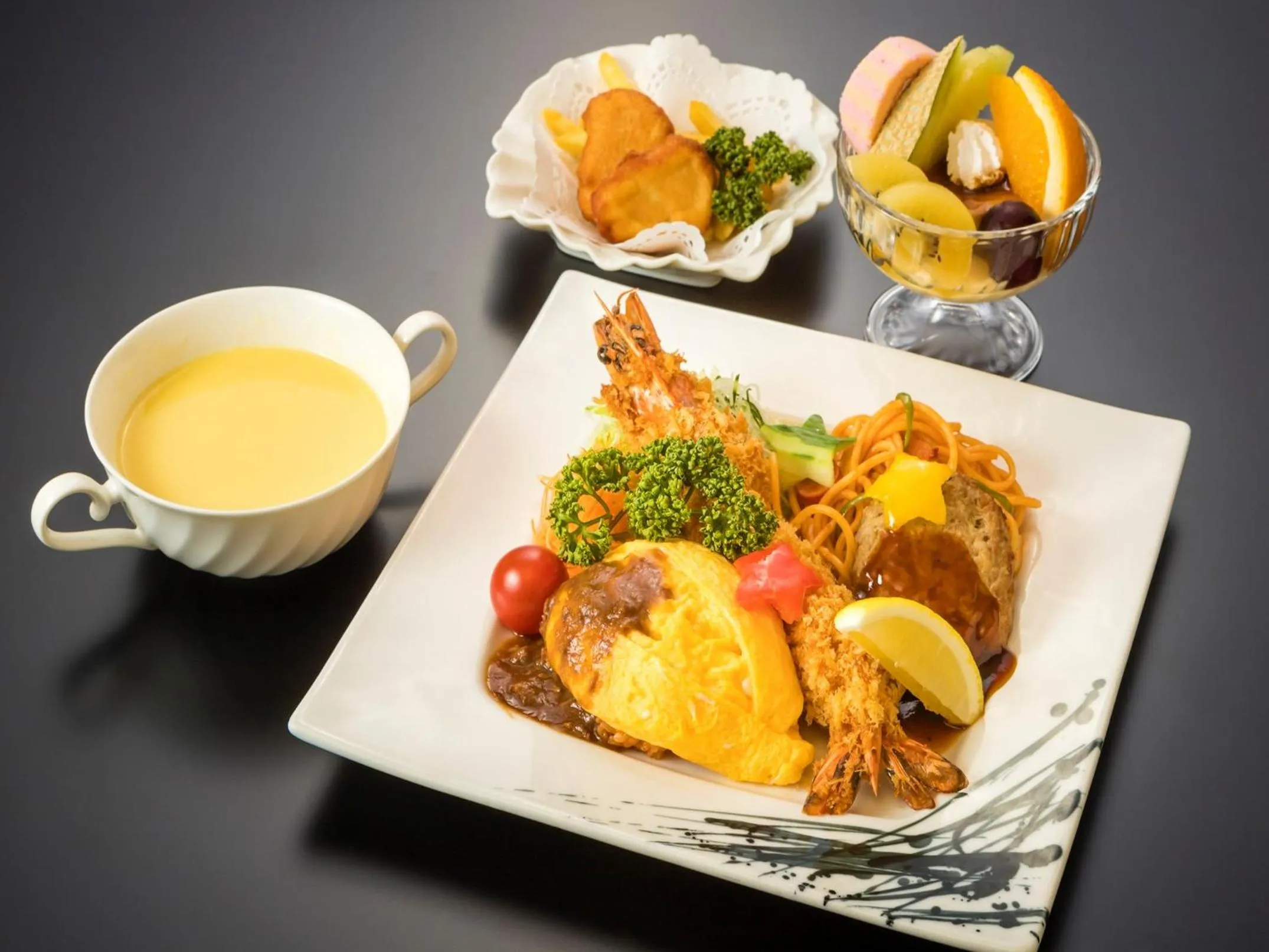 Food and drinks in Kurofune Hotel