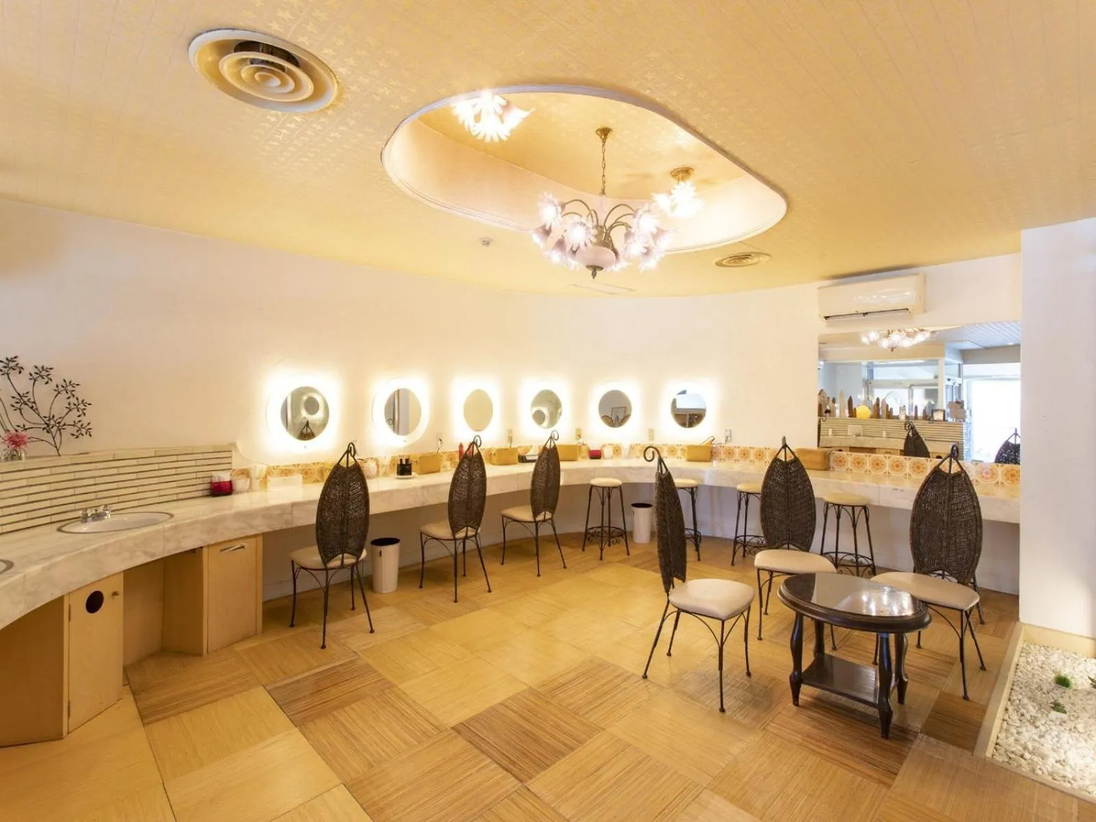 Hot Spring Bath in Kurofune Hotel