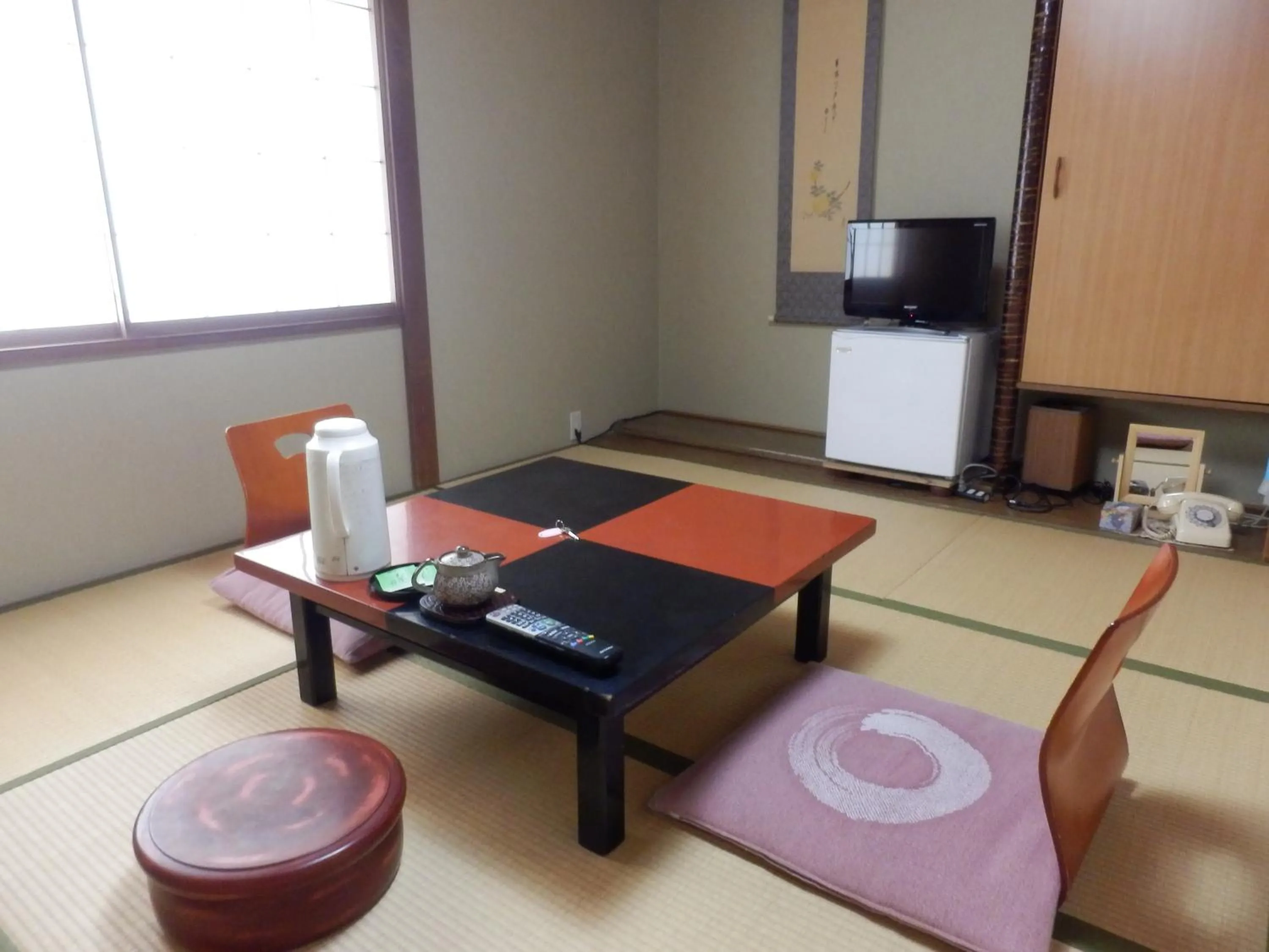 Photo of the whole room in Kikunoya Ryokan