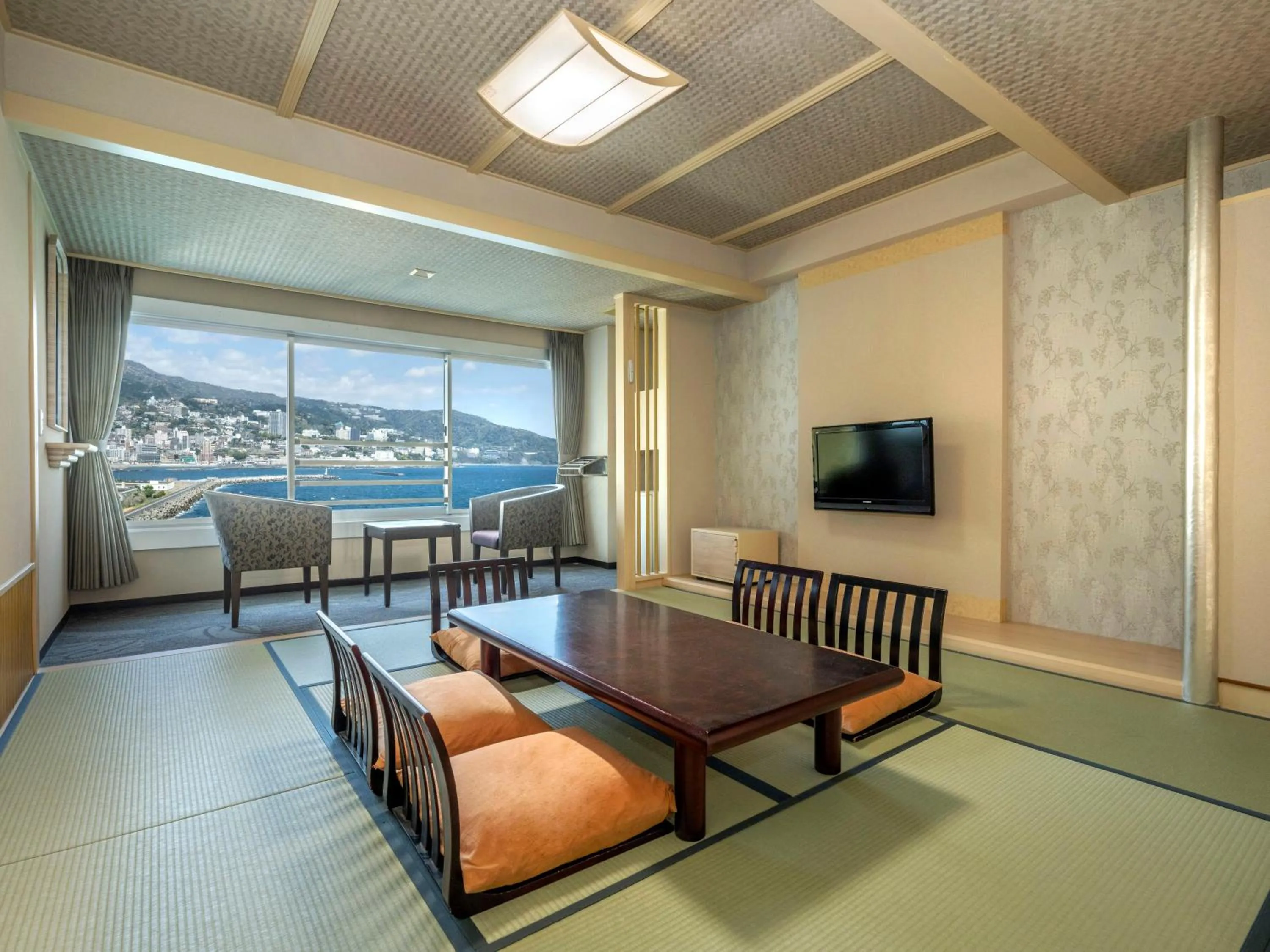 Photo of the whole room in Hotel New Akao