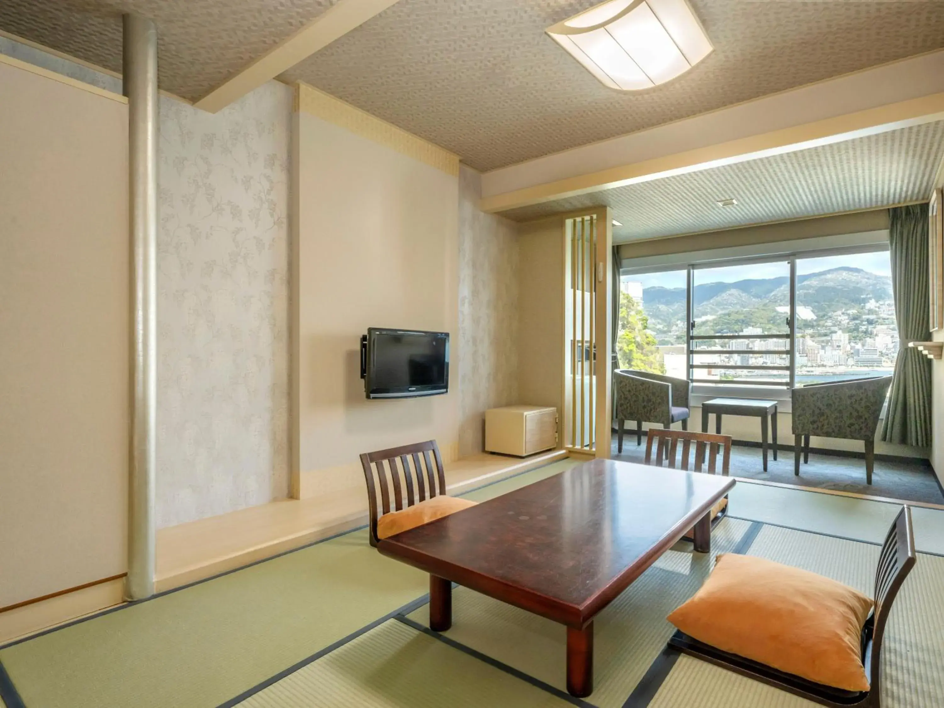 OCEAN Japanese Room B (7.5 Tatami) - single occupancy - Non-Smoking in Hotel New Akao OCEAN Japanese Room B (7.5 Tatami) - single occupancy - Non-Smoking in Hotel New Akao