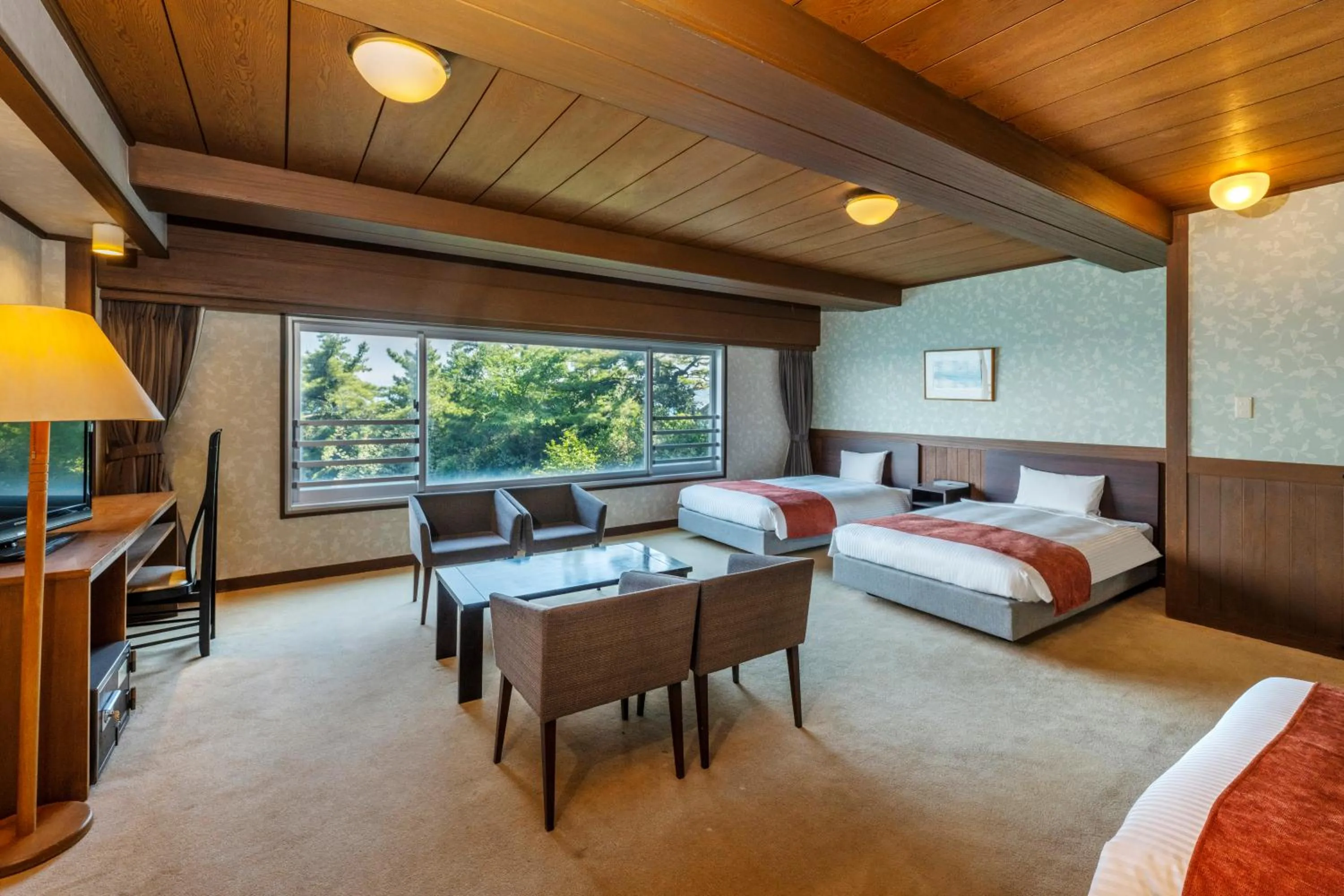 Photo of the whole room, Bed in Hotel New Akao