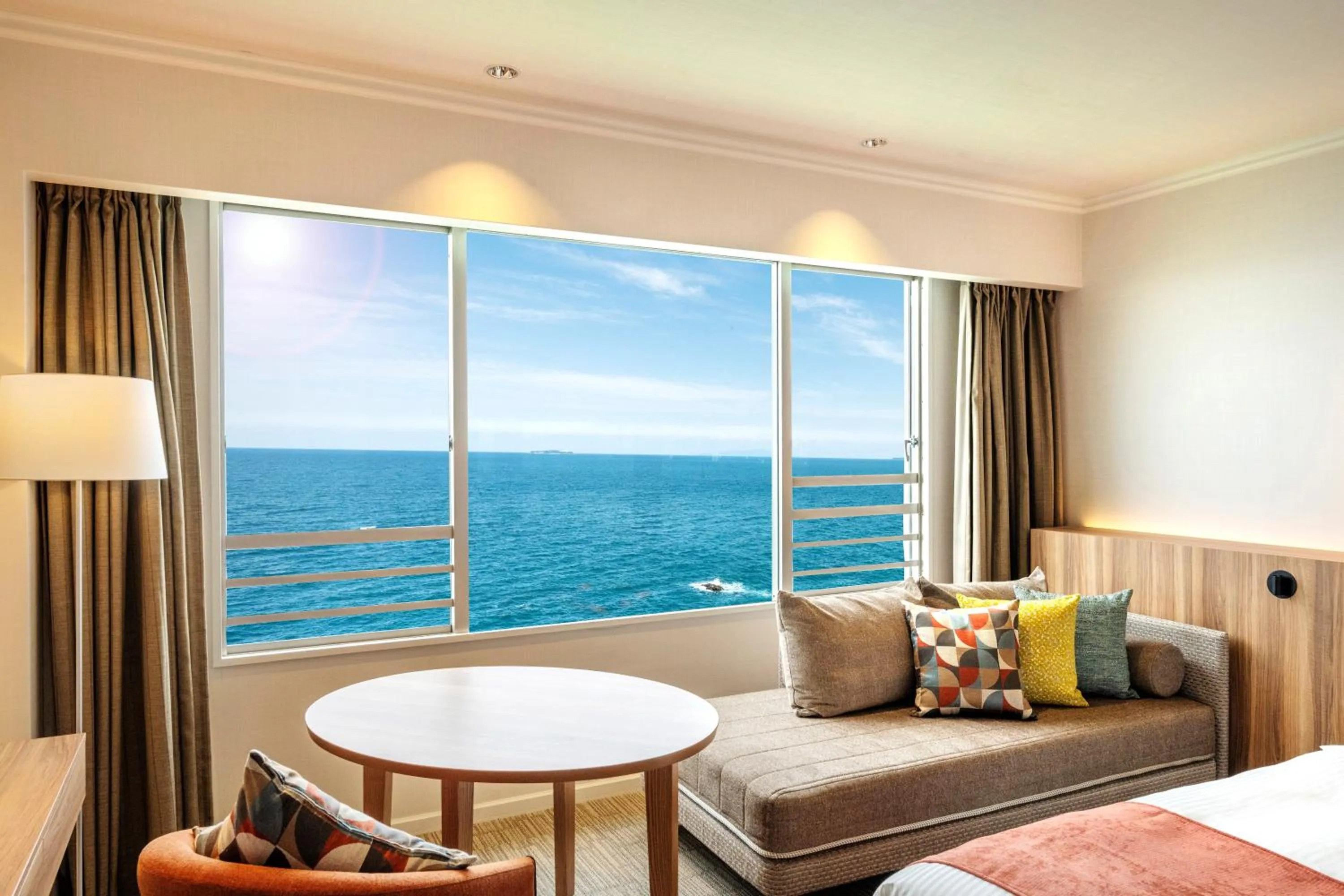 Photo of the whole room, Bed in Hotel New Akao