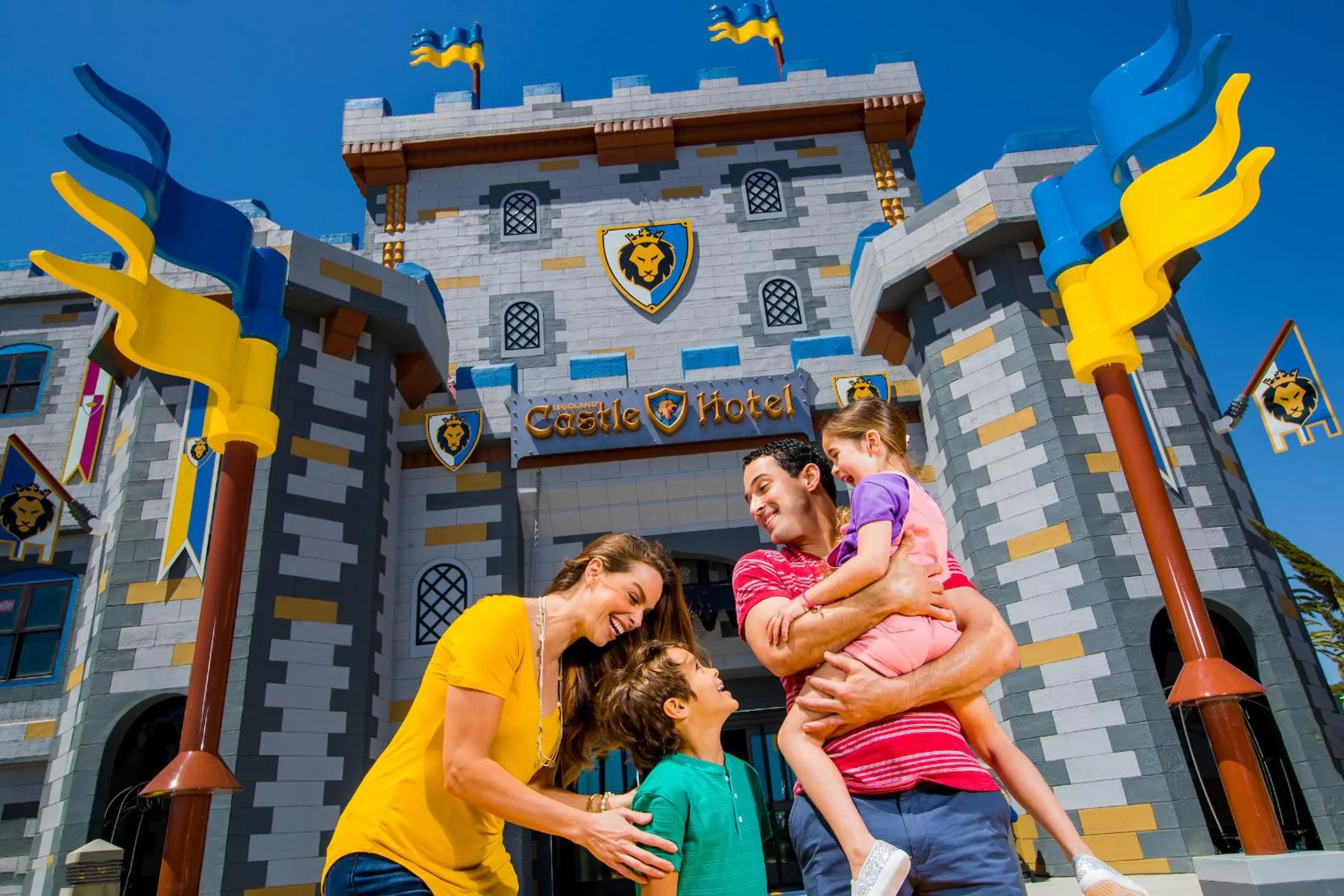 Facade/entrance in LEGOLAND California Hotel and Castle Hotel