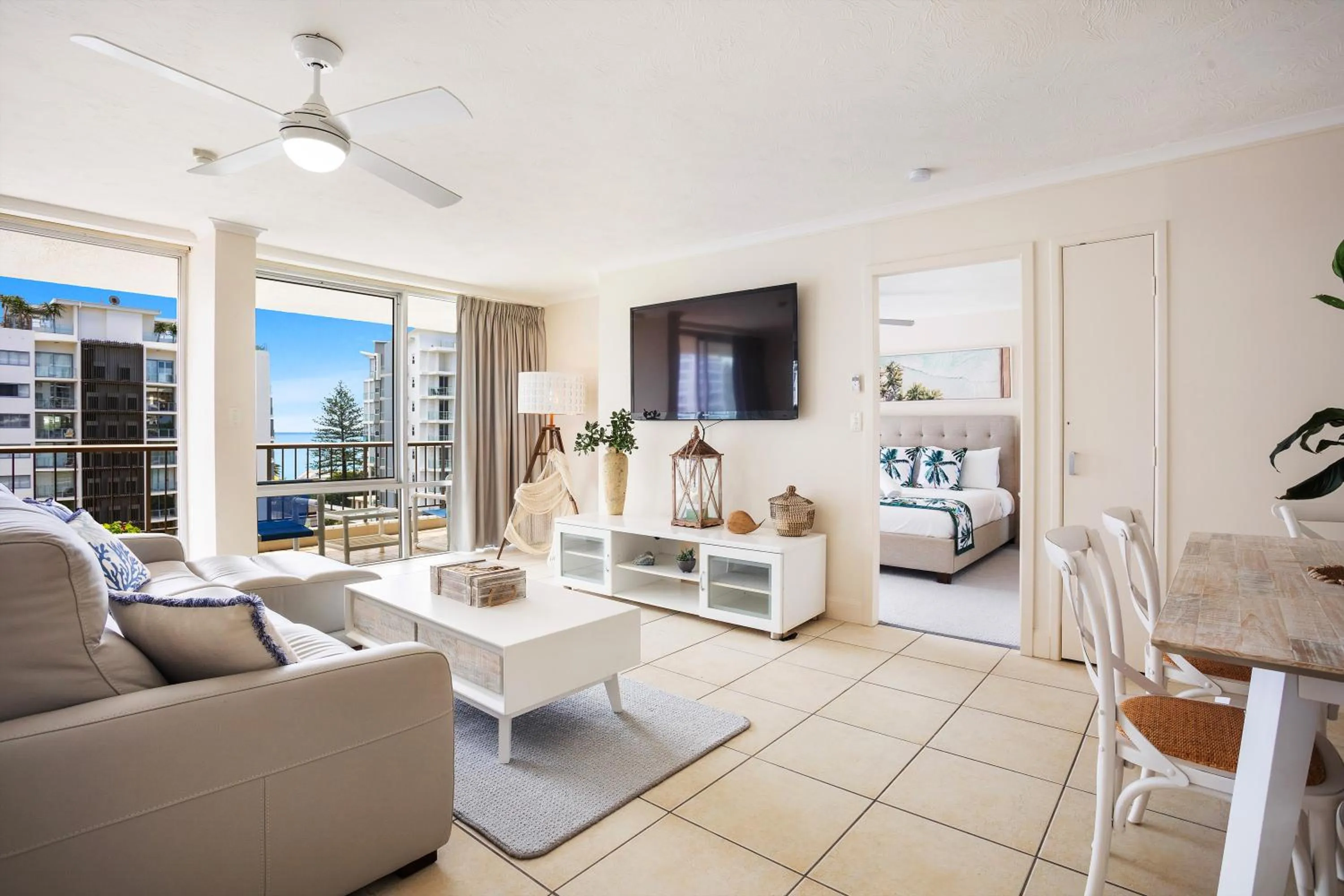 Seating area in Rainbow Commodore Coolangatta