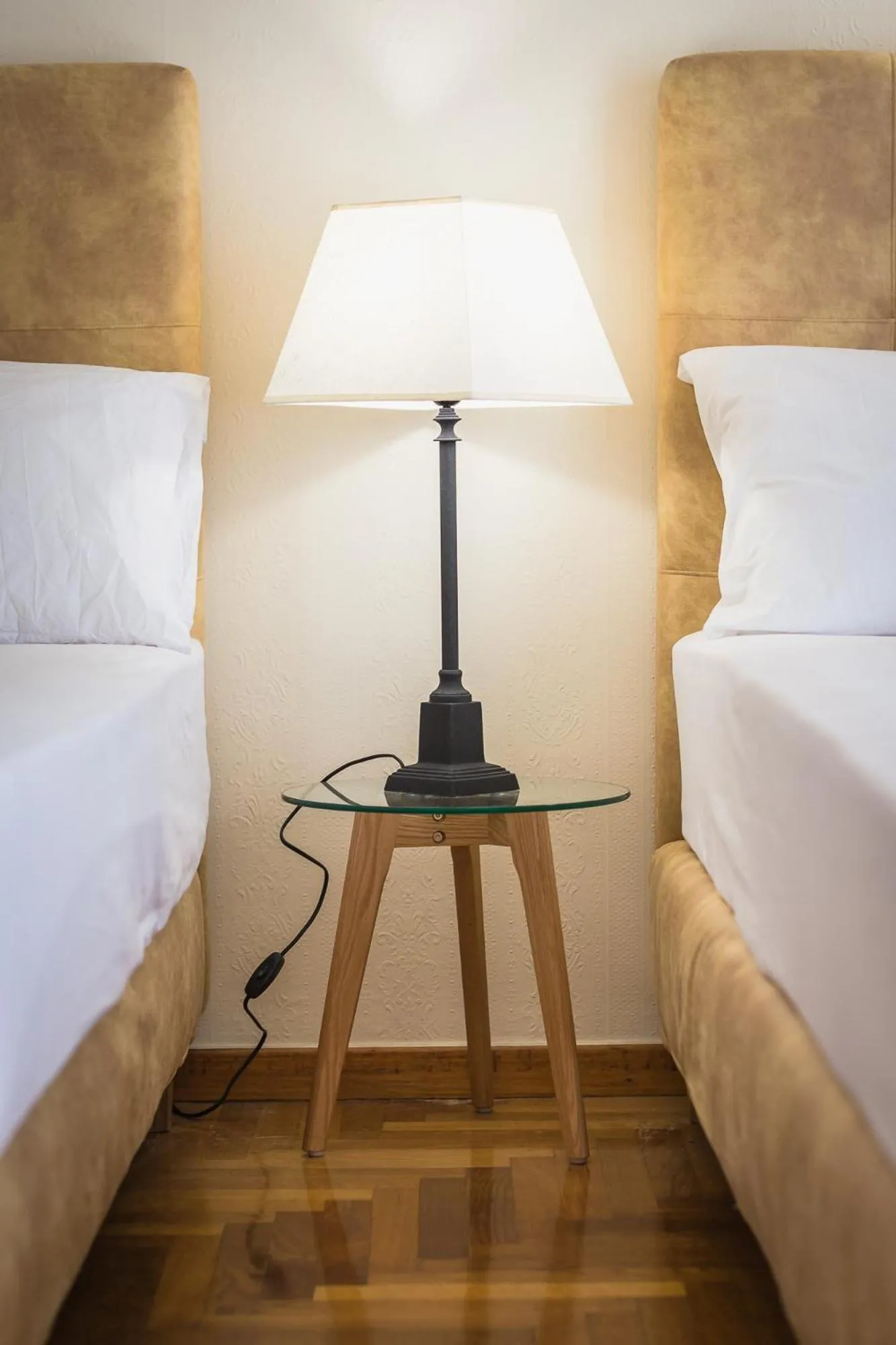 Bed in Victoria Queens Paradise Apartments