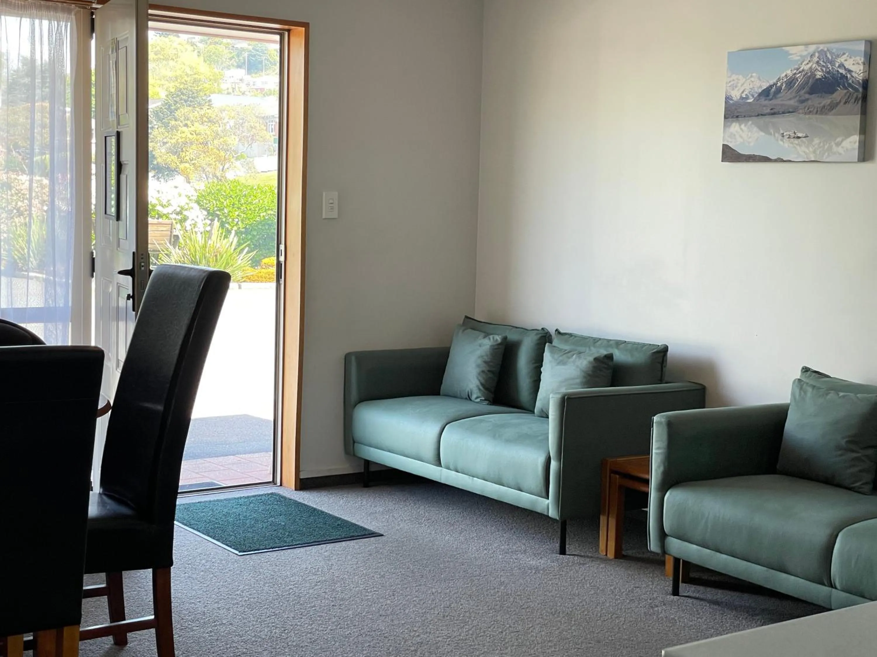 ASURE Ambassador Motor Lodge