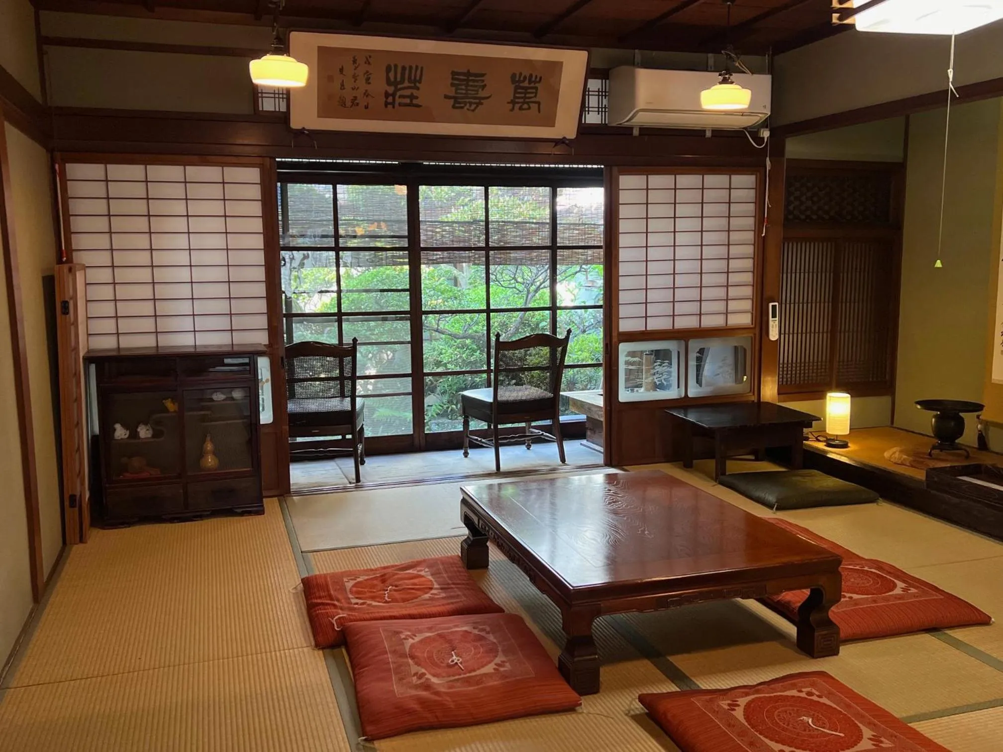 Seating area in Guesthouse Naramachi